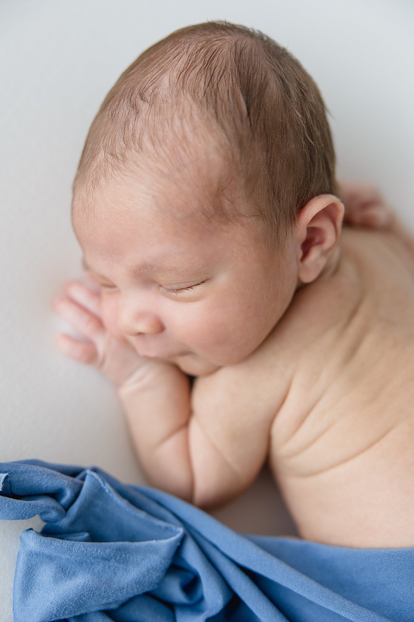 Newborn Session In Newport Beach with Ambre Willilams Photography