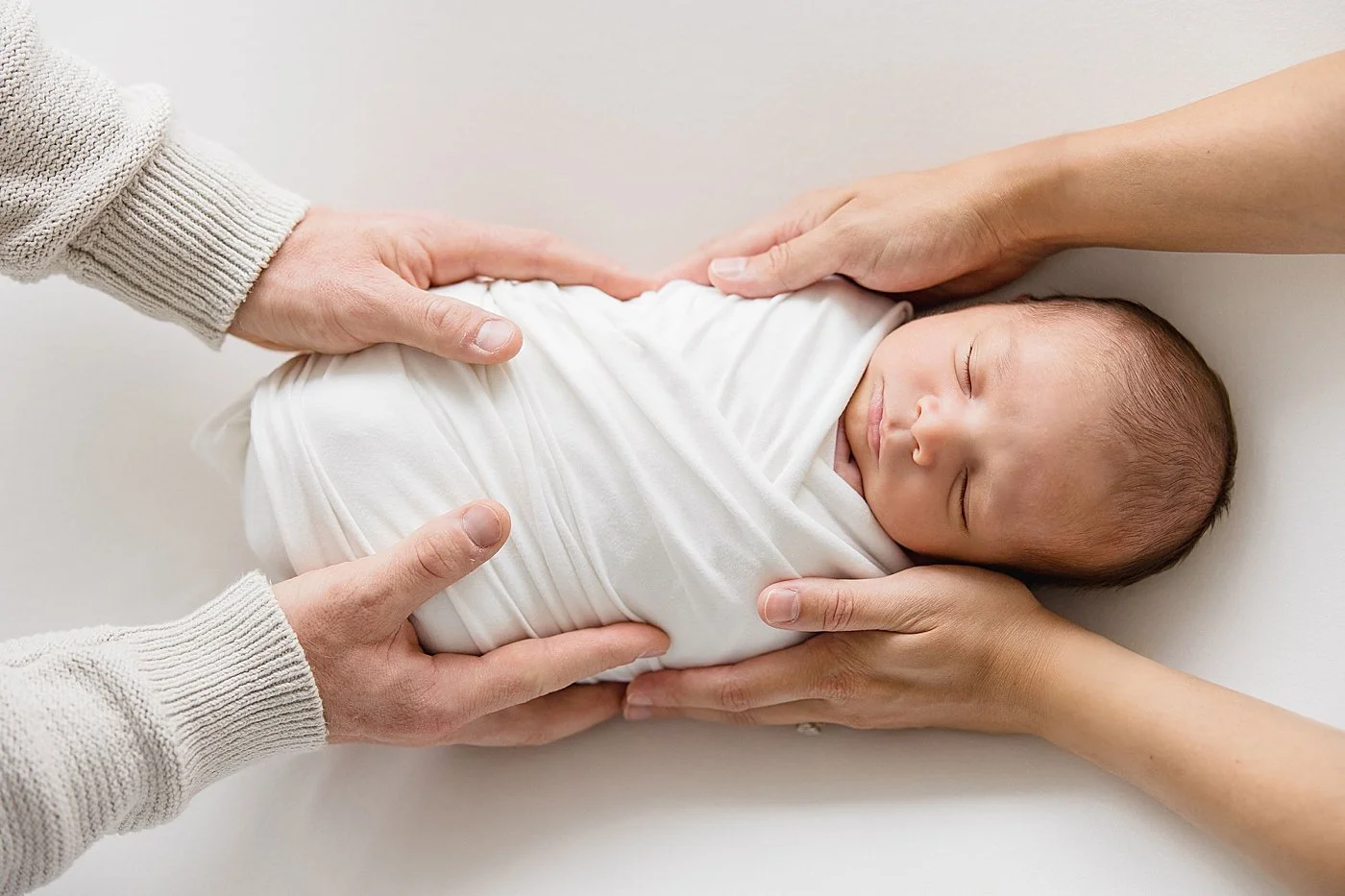 Newborn Session in Newport Beach Studio | Ambre Williams Photography