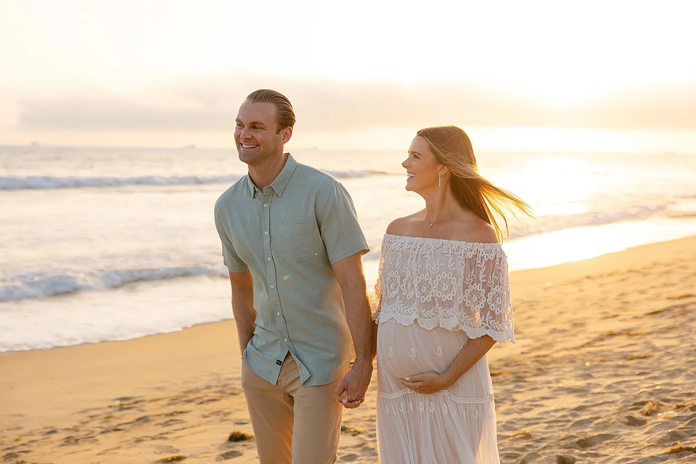 Maternity Session at Sunset in Huntington Beach | Ambre Williams Photography