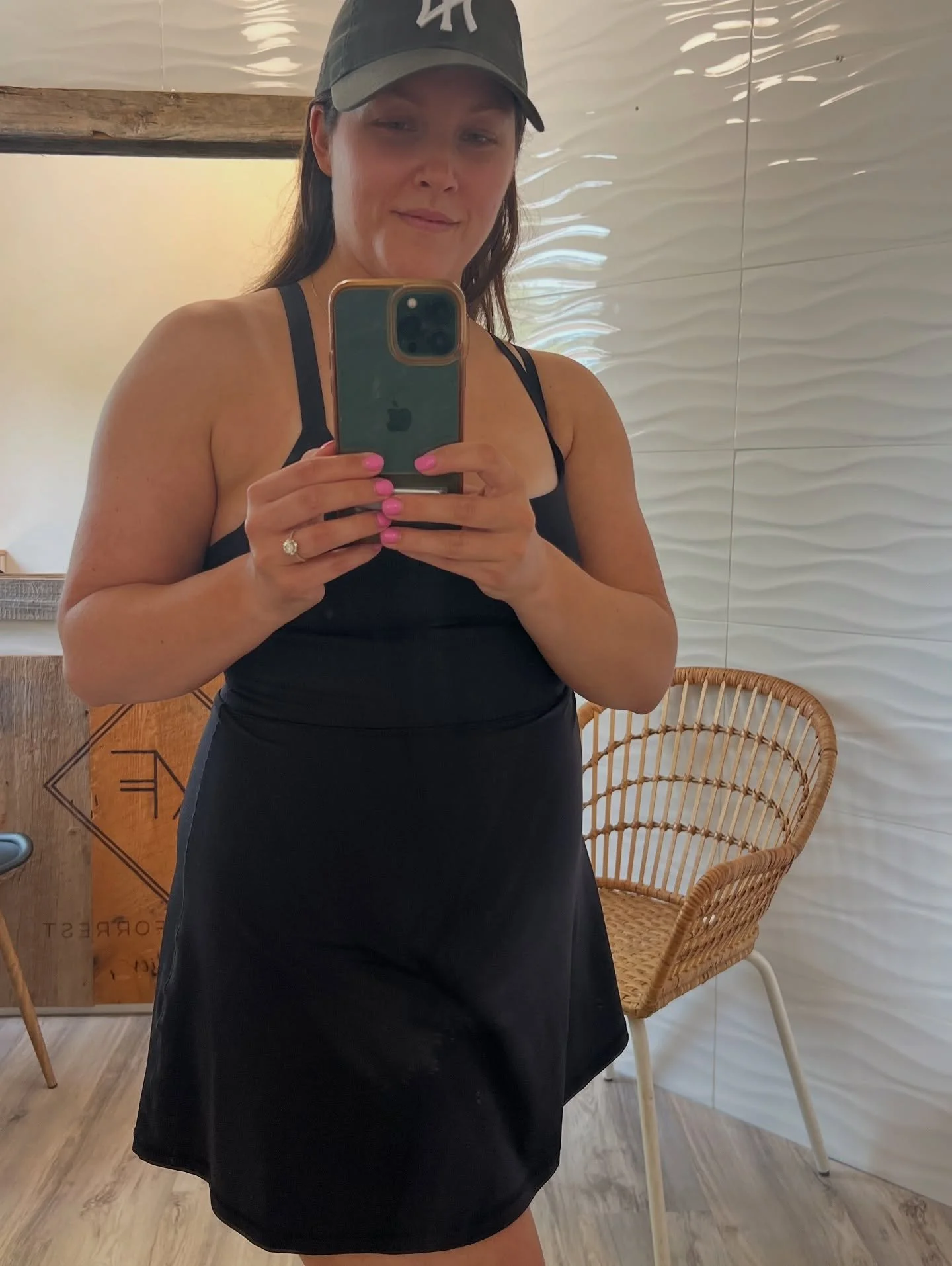 🤎☀️Book with Delaney☀️🤎 + receive a FREE Nuda Cloudmist!

Every spray tan booking with Delaney from June 17th-27th will be entered into our draw to win a FREE spray tan!

Spray tan: milkshake - rapid 5 hours processing time for that European glow✨✨