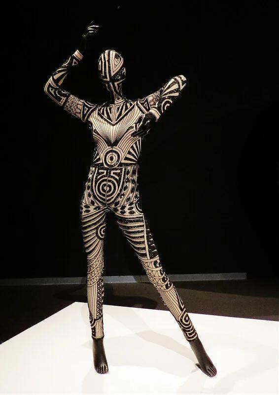 "Le Tatau" (2006)
Full Beading