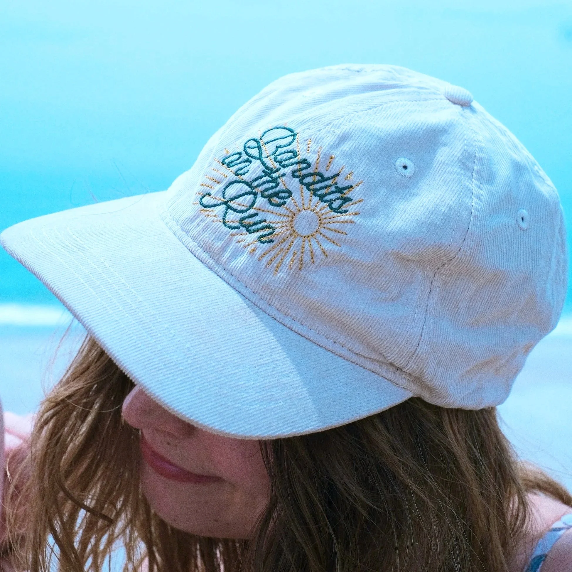 hat%2Bcream%2Bdigi.jpg