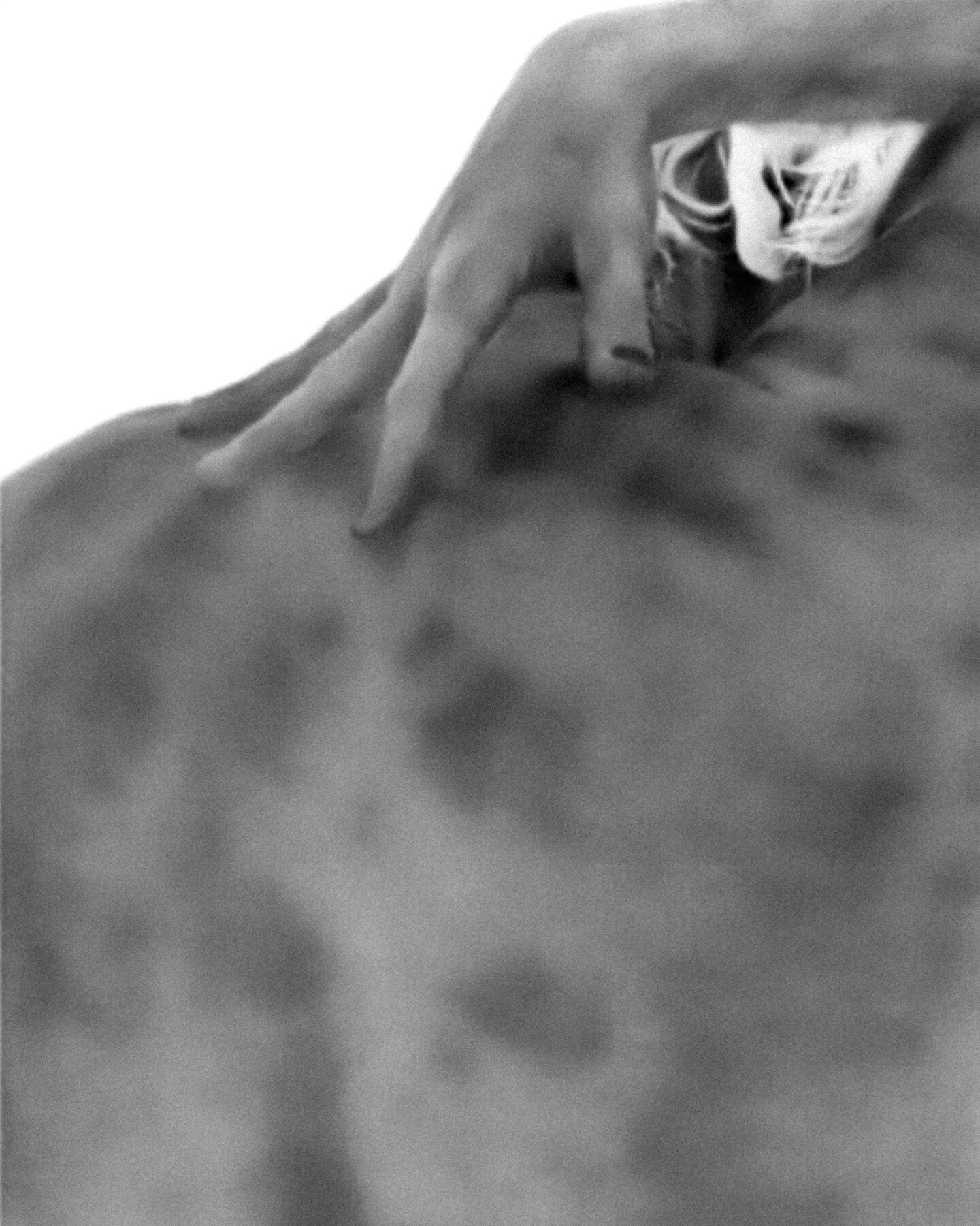 3/12 thermal self portraits

.

.

.

#infraredphotography #infrared_images #thermal #experimentalphotography #experimentalphoto #aestheticphotography #newmedia #newmediaart #newmediaartist #contemporaryart #creativeselfportrait #contemporaryartist #