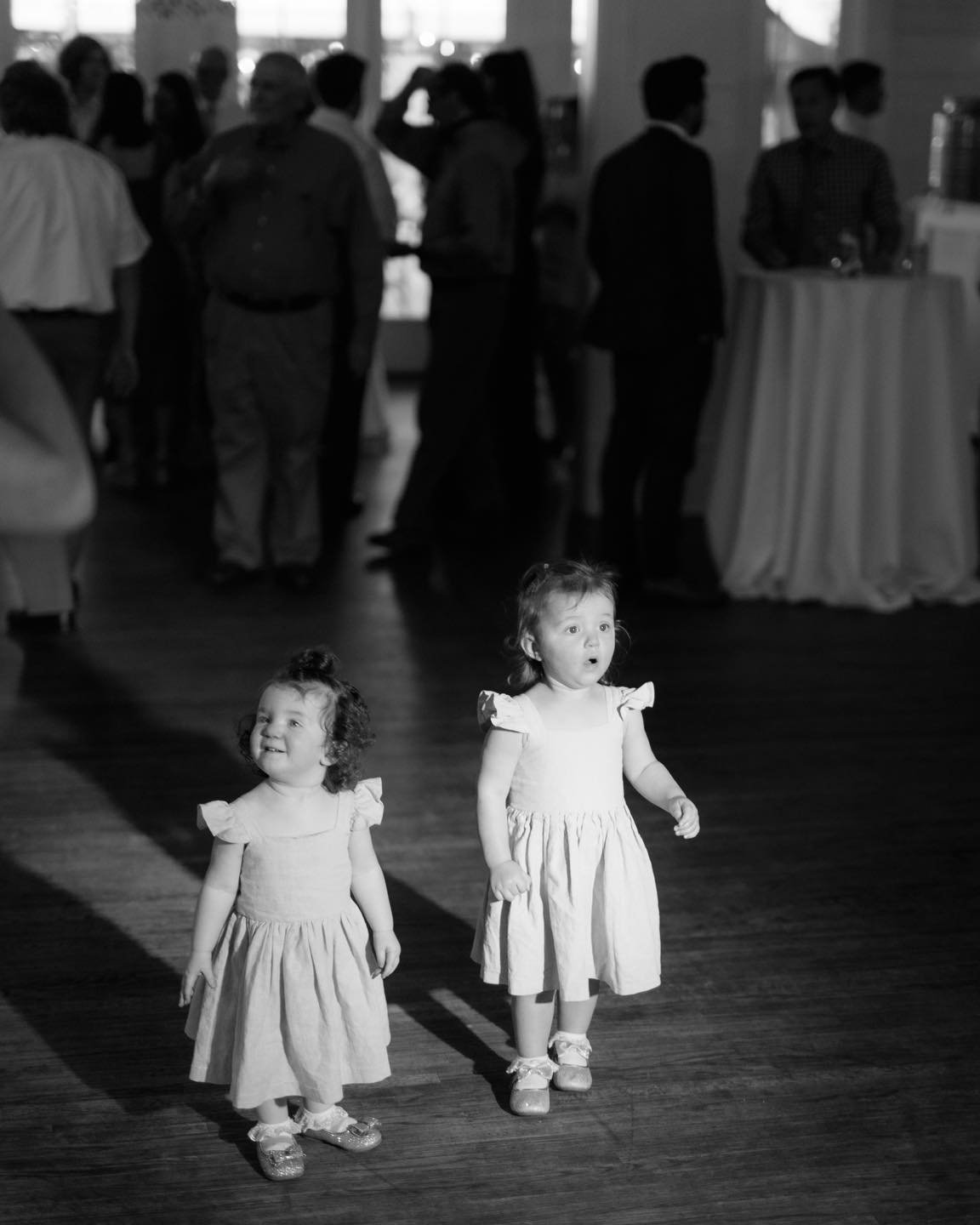 These little girls were shook for the DJ lights. 🚥
.
.
.
.
.
.
.
.
.
#filmweddingphotographer #filmweddingphotography #austinfilmphotographer #austinweddingplanner #austinengagementphotos #texasweddingphotographer #austinweddingphotographer #austinw