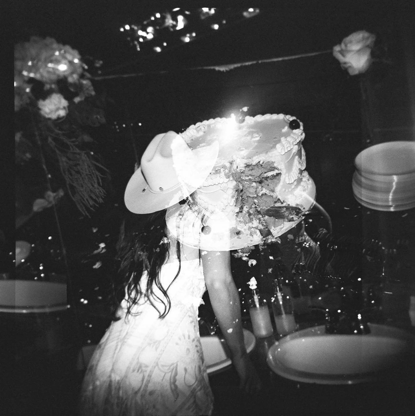 🎂👰🏻&zwj;♀️🎂
.
.
.
.
.
.
.
.
.
#filmweddingphotographer #filmweddingphotography #austinfilmphotographer #austinweddingplanner #austinengagementphotos #texasweddingphotographer #austinweddingphotographer #austinwedding #filmweddingphotography #atxw