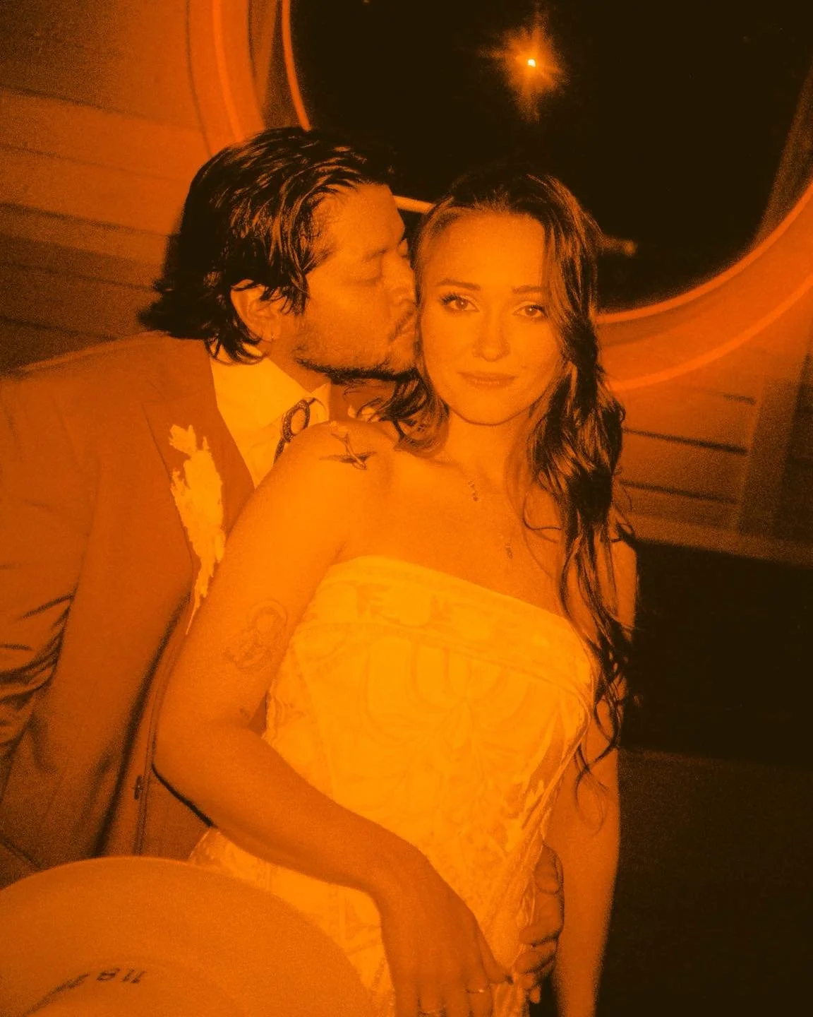 The vibe at High Noon is funky + warm, so I brought in some Harmon Red 35mm film just to experiment and it turned out so cool 🍒
.
.
.
.
.
.
.
.
.
#filmweddingphotographer #filmweddingphotography #austinfilmphotographer #austinweddingplanner #austine