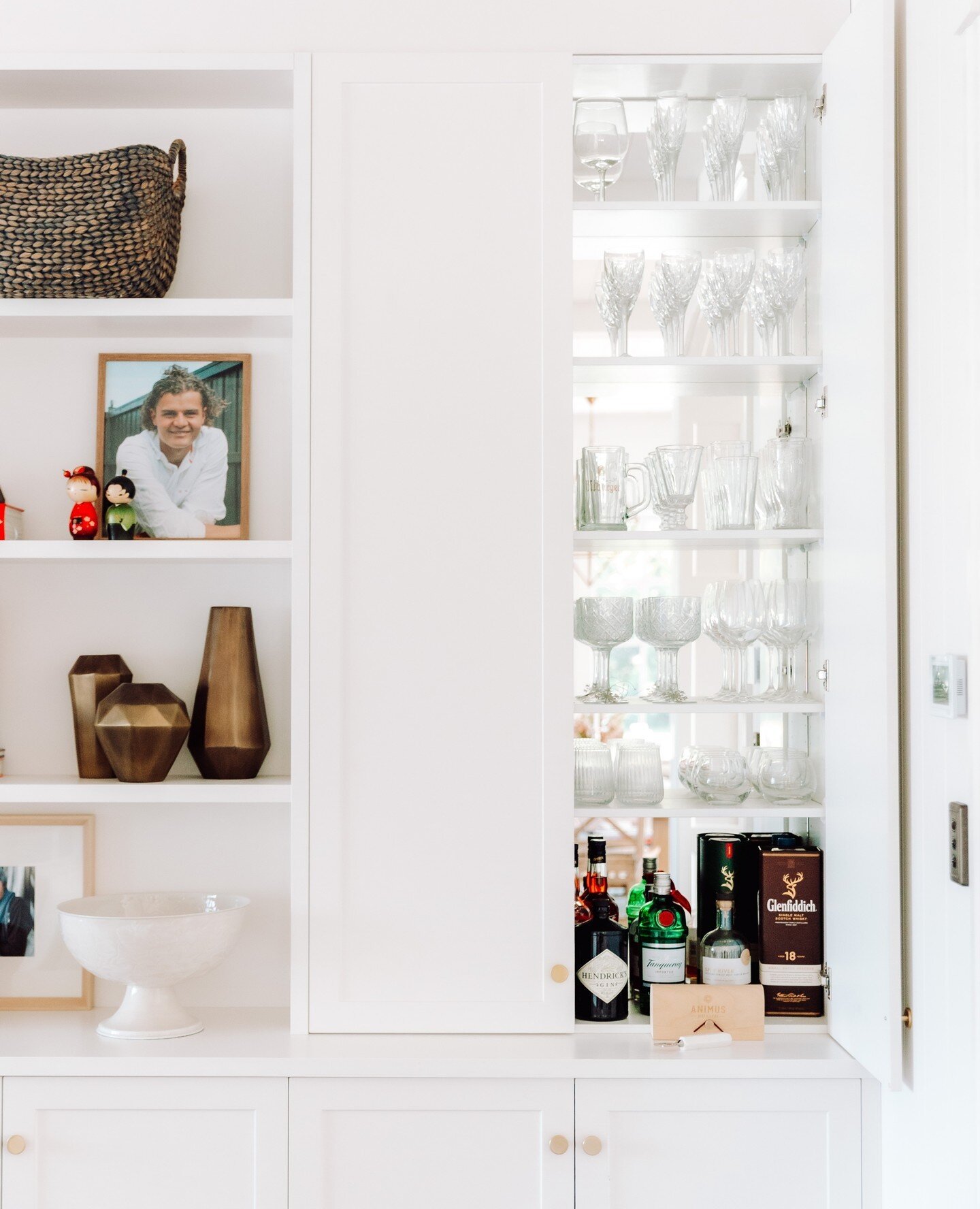 Who needs a good bar cabinet in their living room? 🍸⁠
⁠
#covethomes #kyneton #kynetonbuilder #macedonrangesbuilder #macedonranges ⁠
#cocktailbar #craftcocktails #cocktailtime #liquor #wine #drink #thirsty #champagne #cocktails #drinks #party #yum