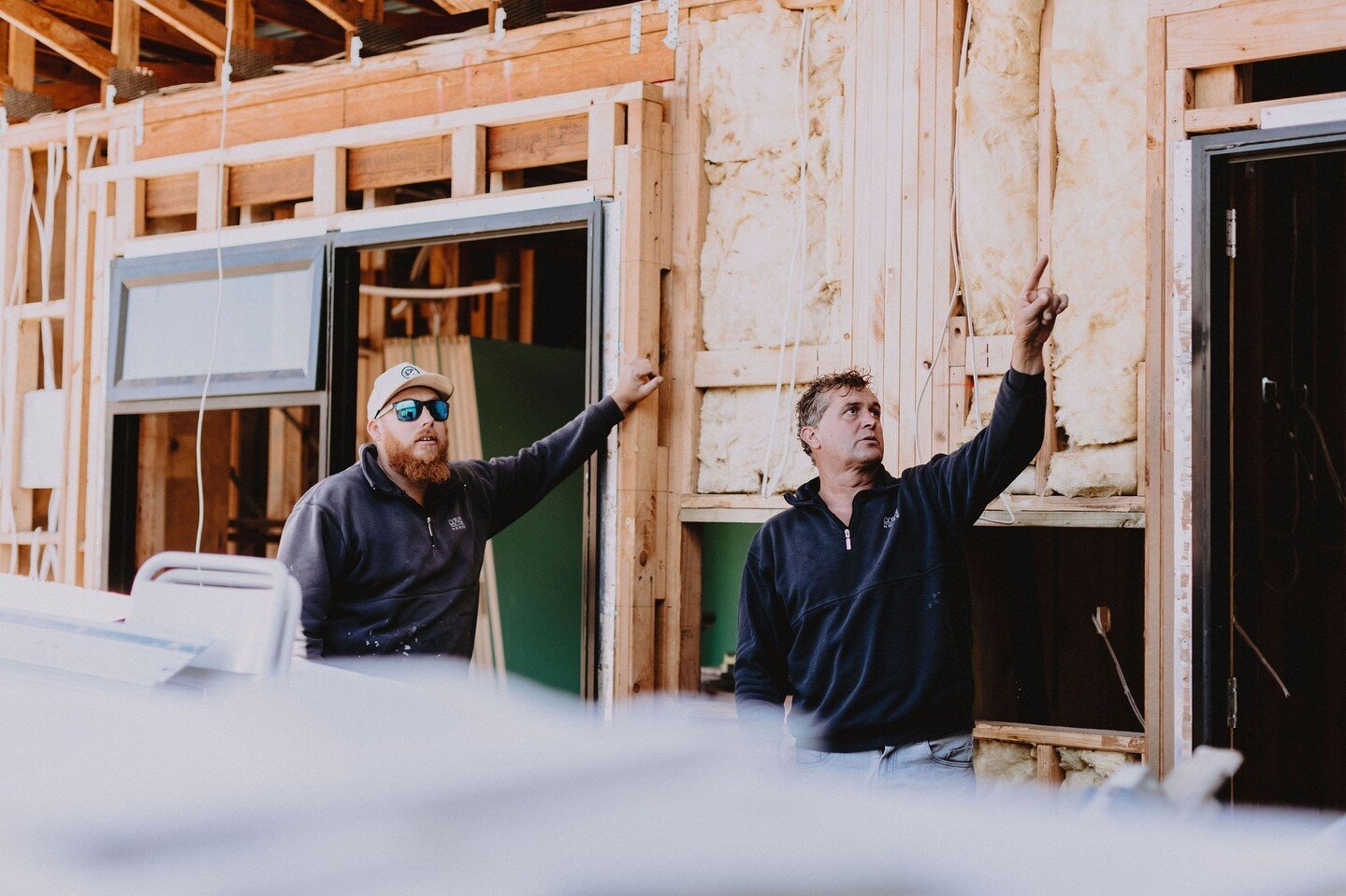 Troy and Shaun going over a few details at the Kyneton Springs Motel. ⁠
⁠
Photography @chloesmithphotography⁠
⁠
⁠
#covethomes #kynetonbuilder #kyneton #macedonranges #macedonrangesbuilder