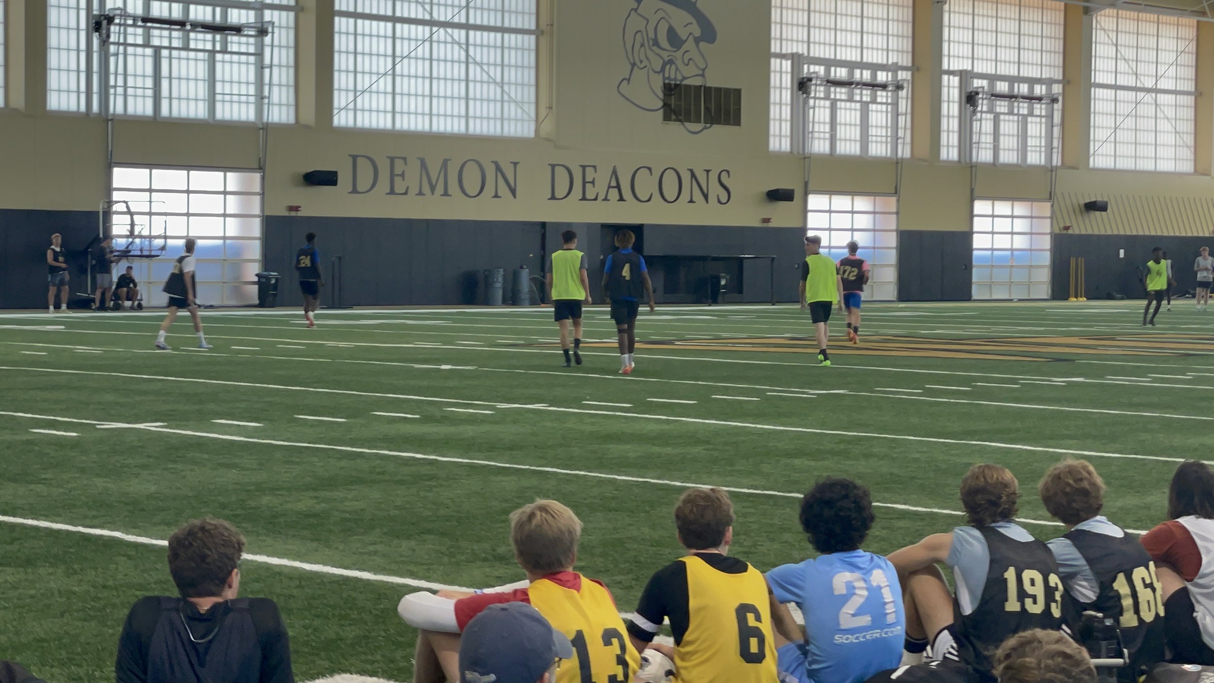 E on a visit to Wake Forest University