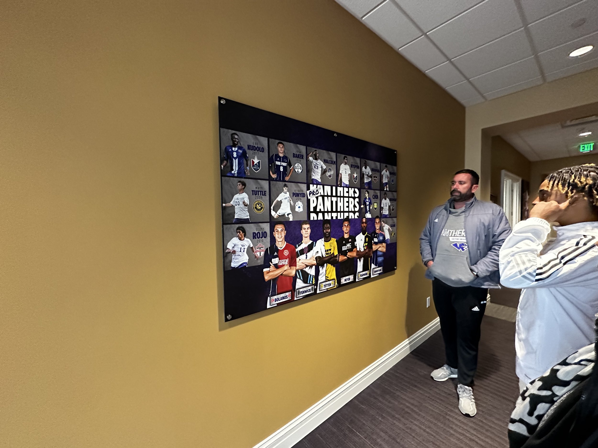 E on a visit at Highpoint University