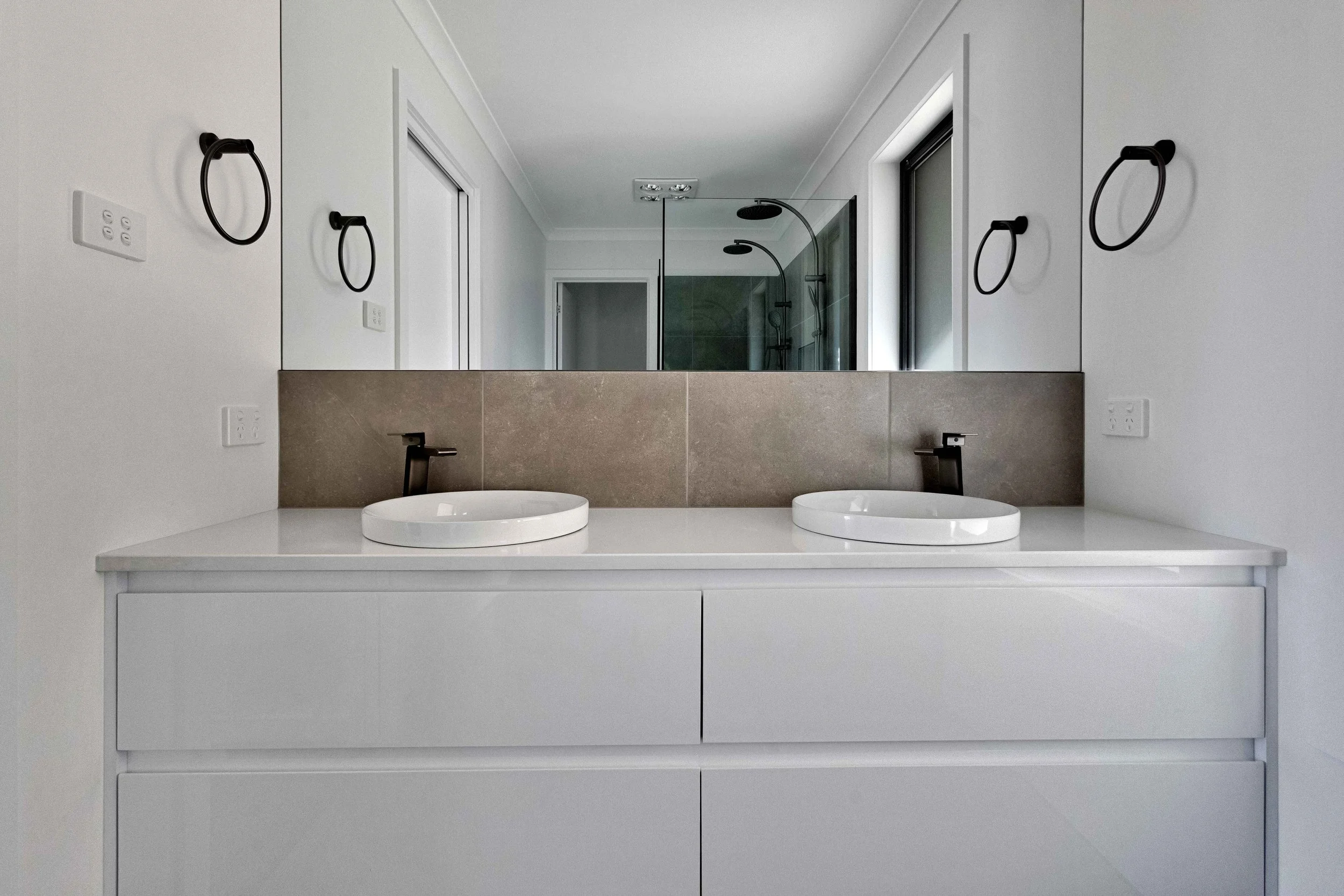 ABODE AudreyAve A.CH-64.jpg