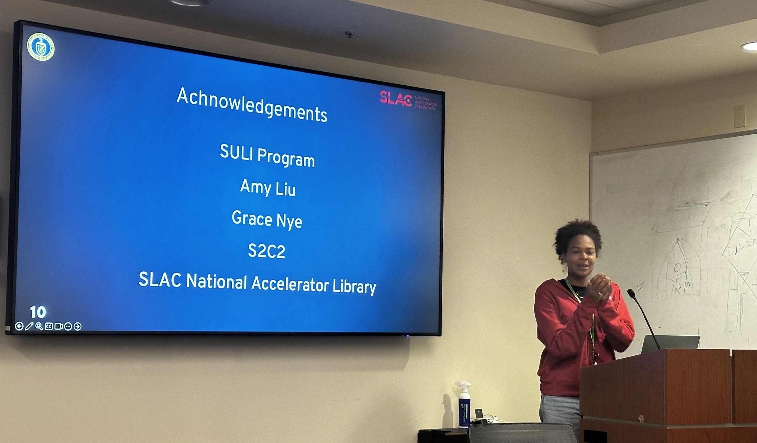 2026_08-029-Chiu_Lab_Summer_Intern_Presentation.jpg