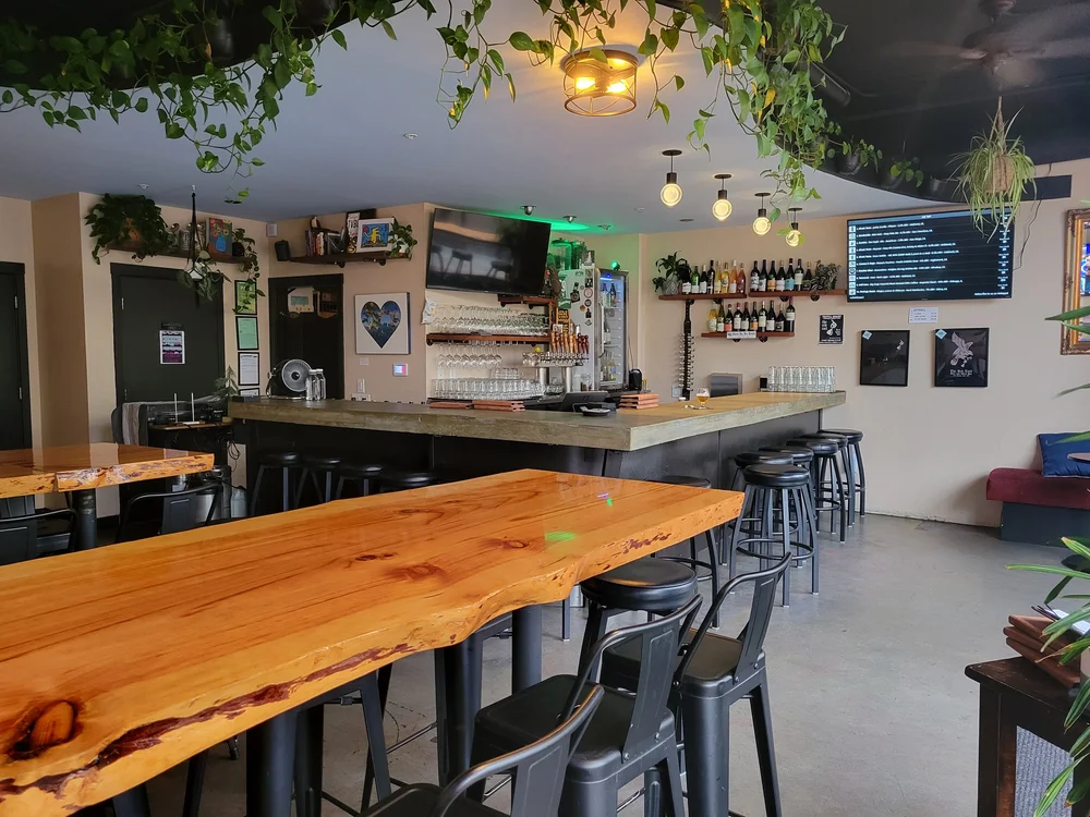 Bar photo 2