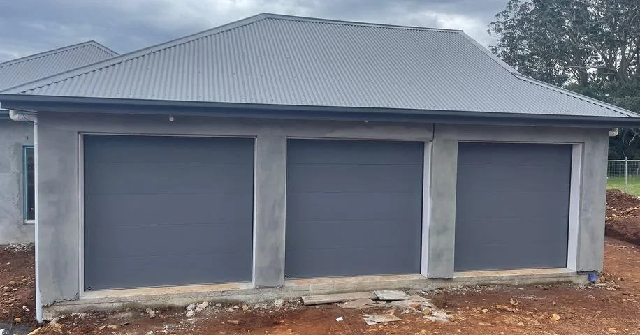 B&D Panelift Doors Robertson