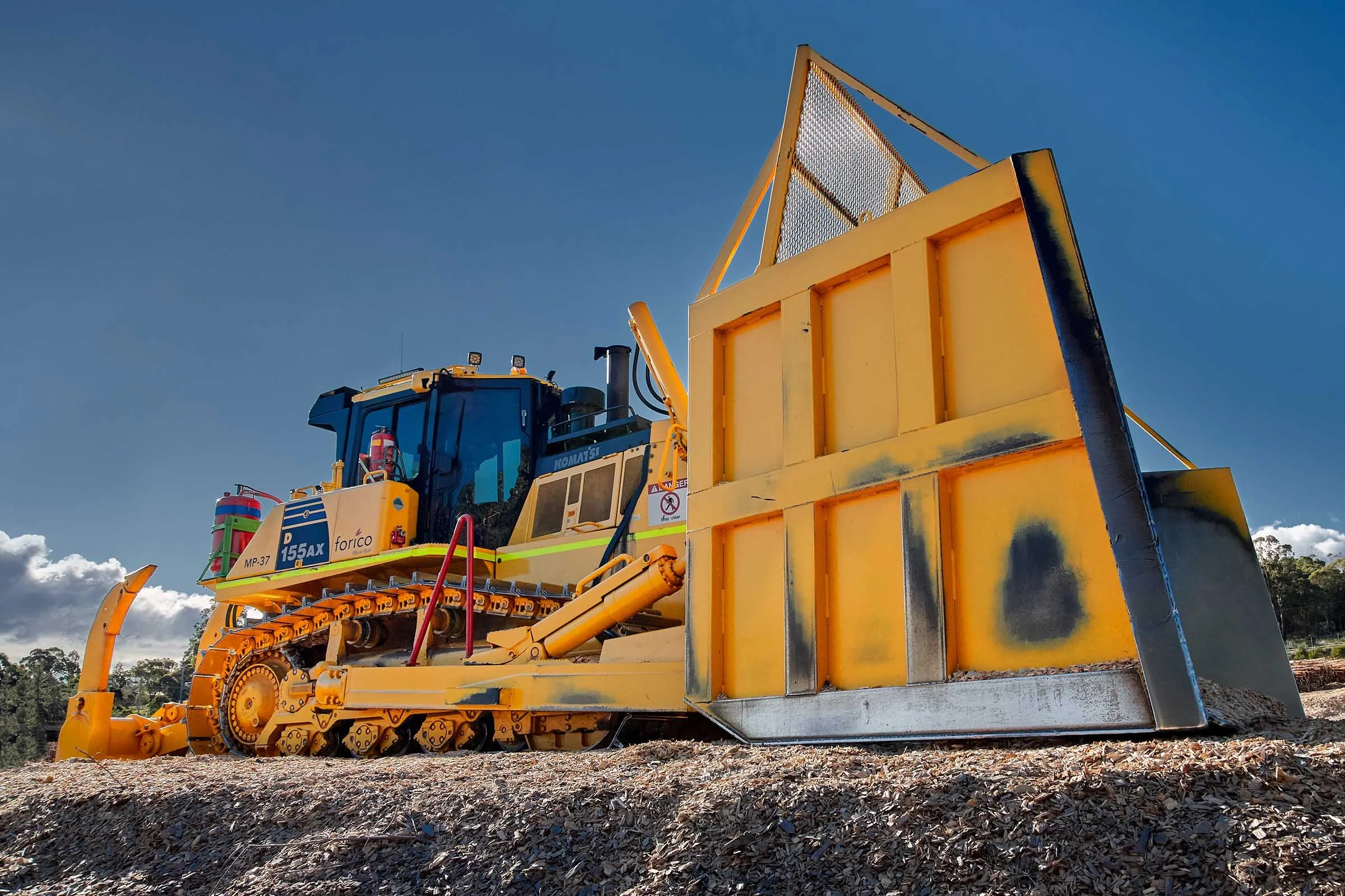 ©_Dave_Groves_Photography_Tasmania_Komatsu_Dozer.jpg