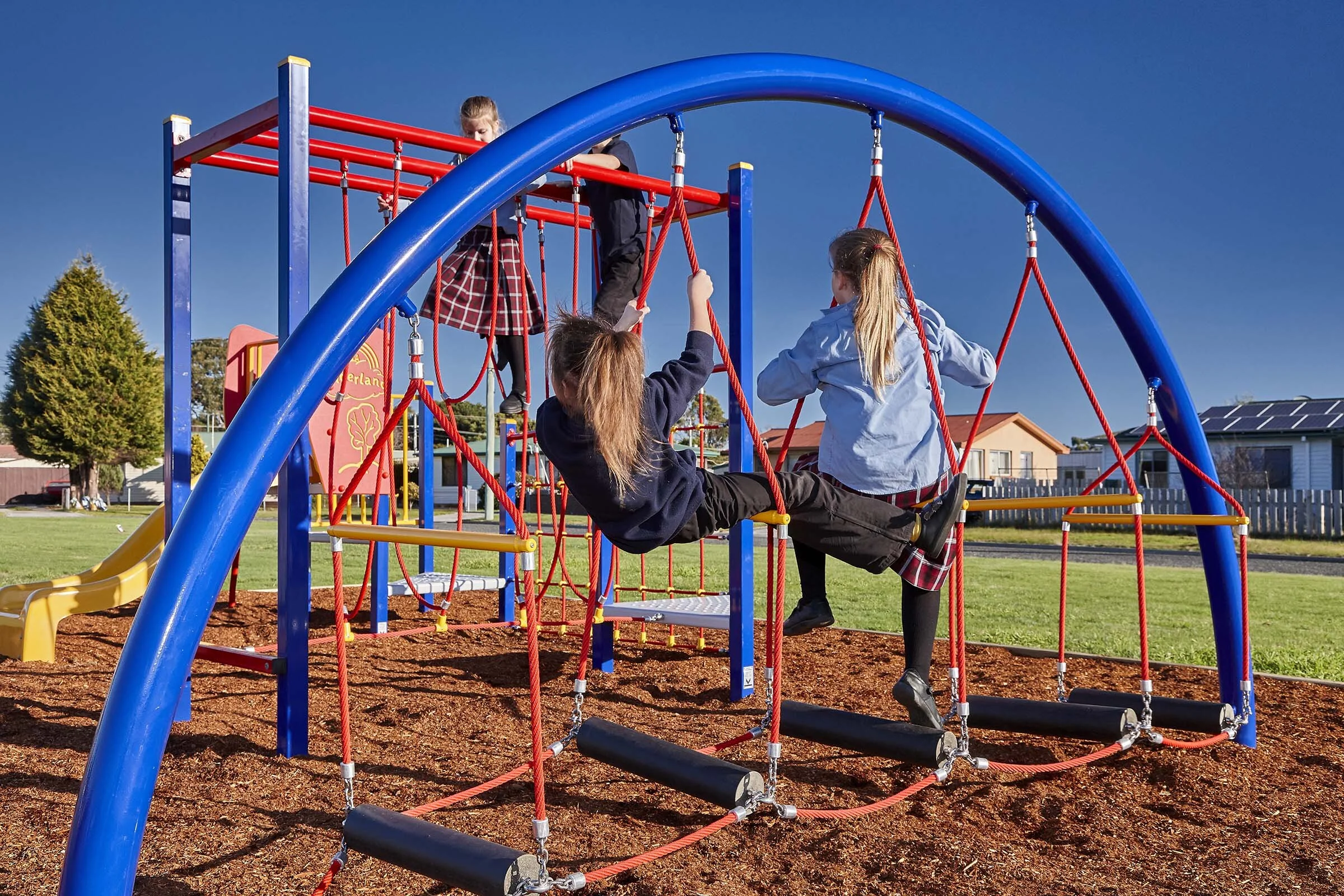 ©_Dave_Groves_Photography_Sturdybilt_Agenices_Climbing_Frame.jpg