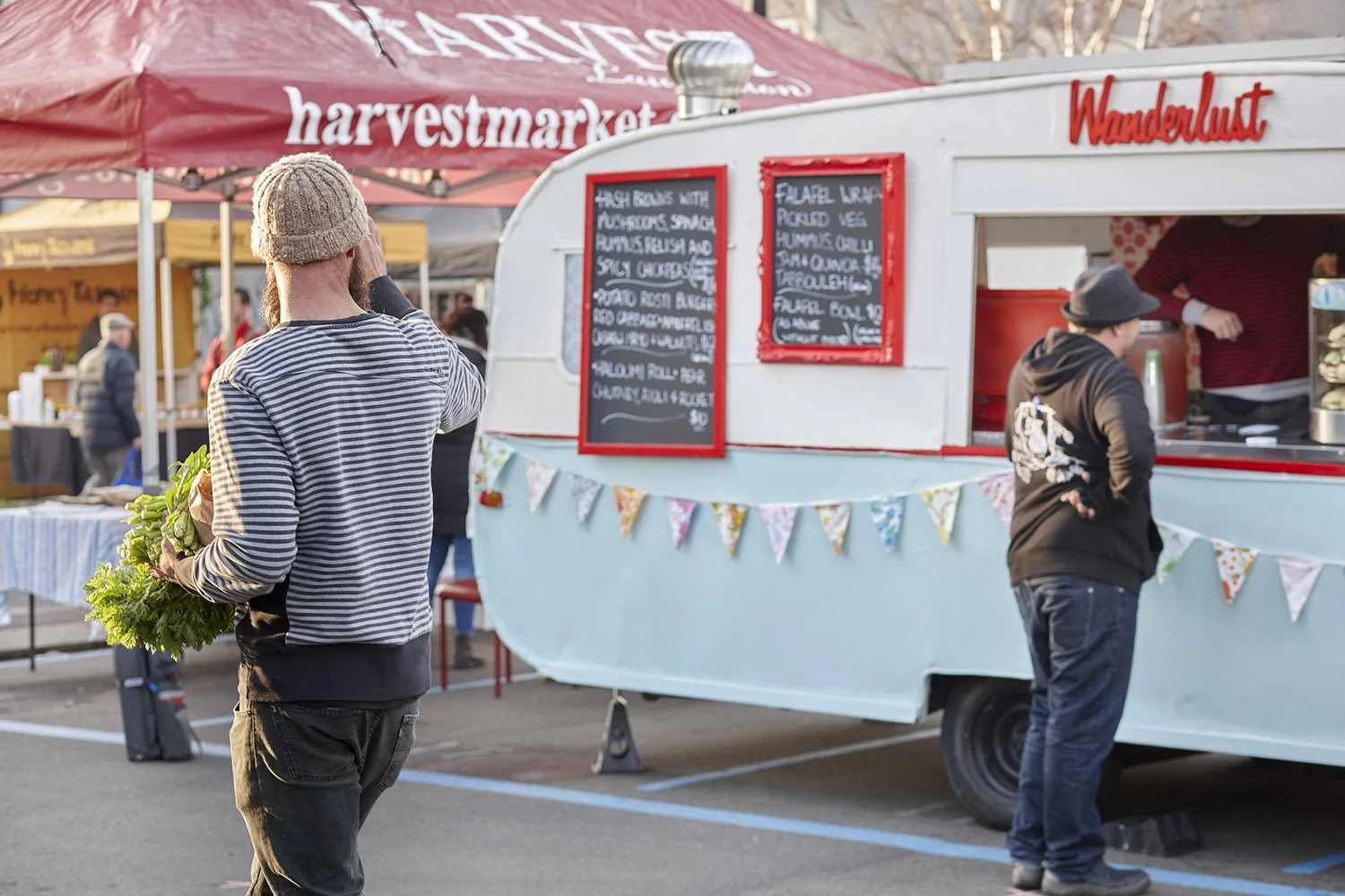 ©_Dave_Groves_Photography_Harvest_Market_caravan_shop.jpg