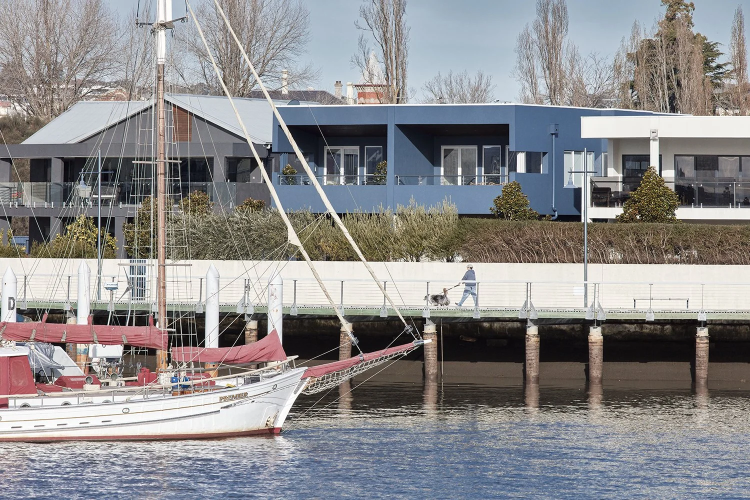 ©_Dave_Groves_Photography_Launceston_Seaport_Homes_Boardwalk_Yacht_.jpg
