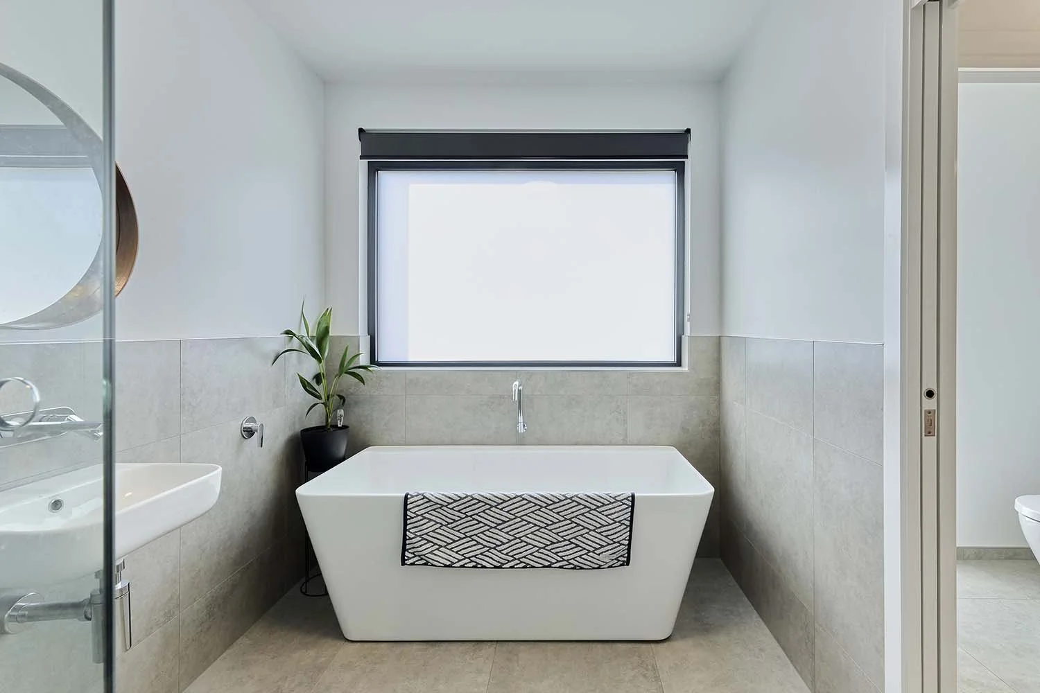 ©_Dave_Groves_Photography_architectural_modern_bathroom.jpg