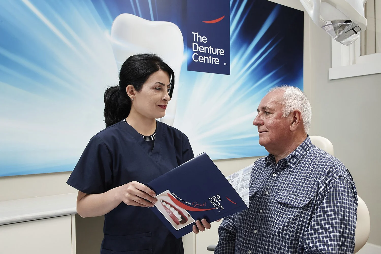 ©_Dave_Groves_Photography_Denture_Centre_Environmental_Portrait.jpg