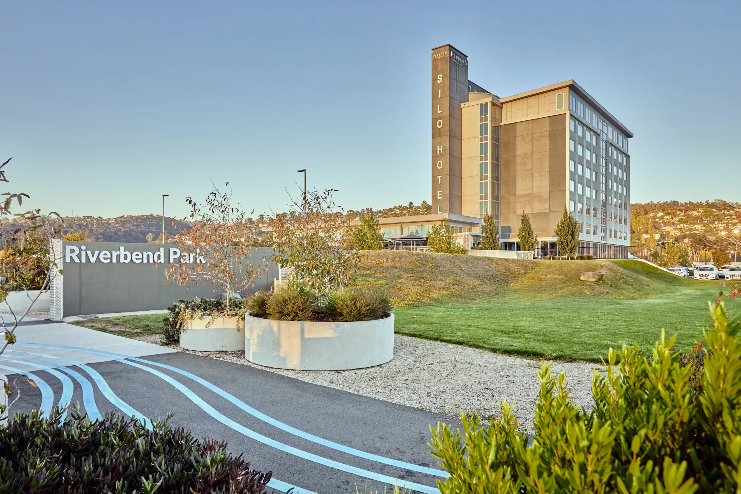 ©_DGP_Silo_Hotel_Riverbend_Park.jpg