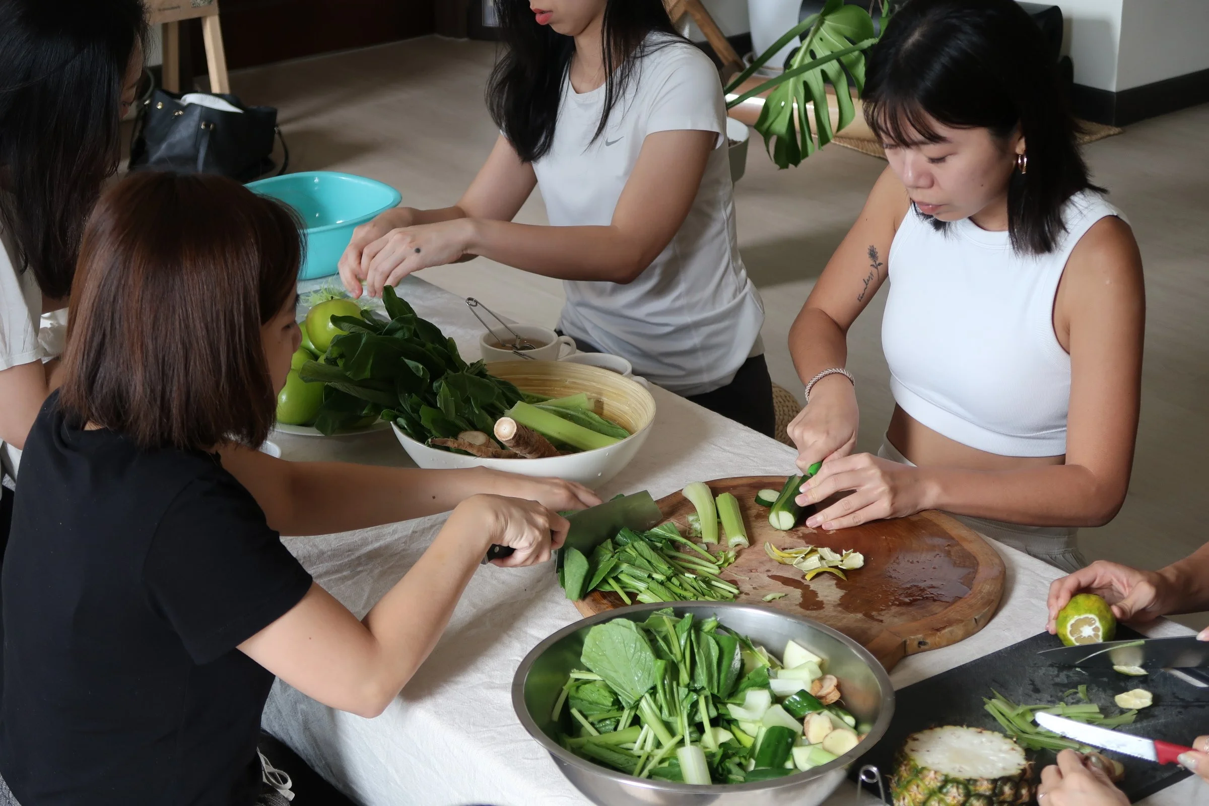 12 小時蔬果汁斷食營：你的腸胃保養指南！