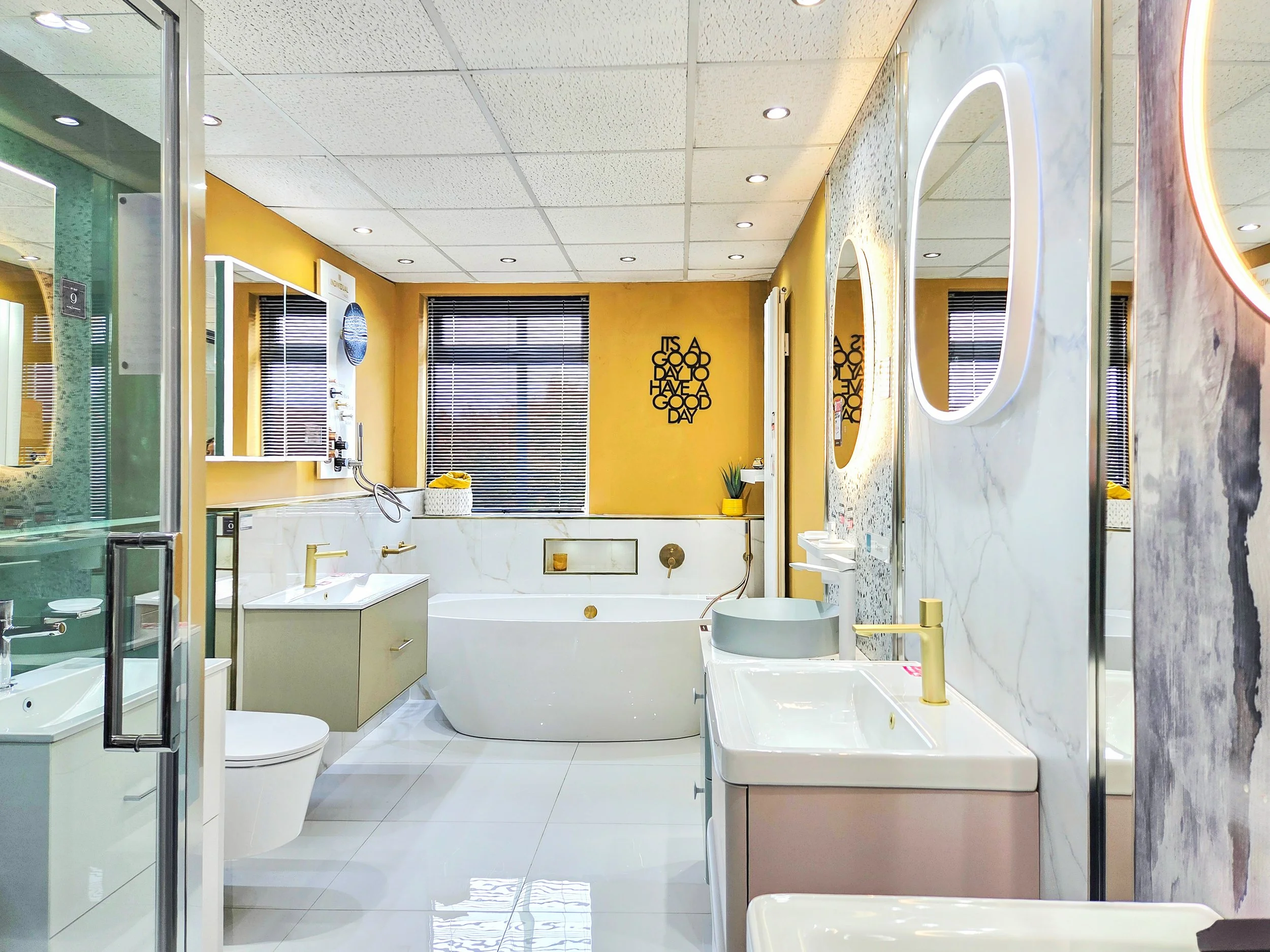 Bathroom-Showroom-Bournemouth (8 of 1).jpg