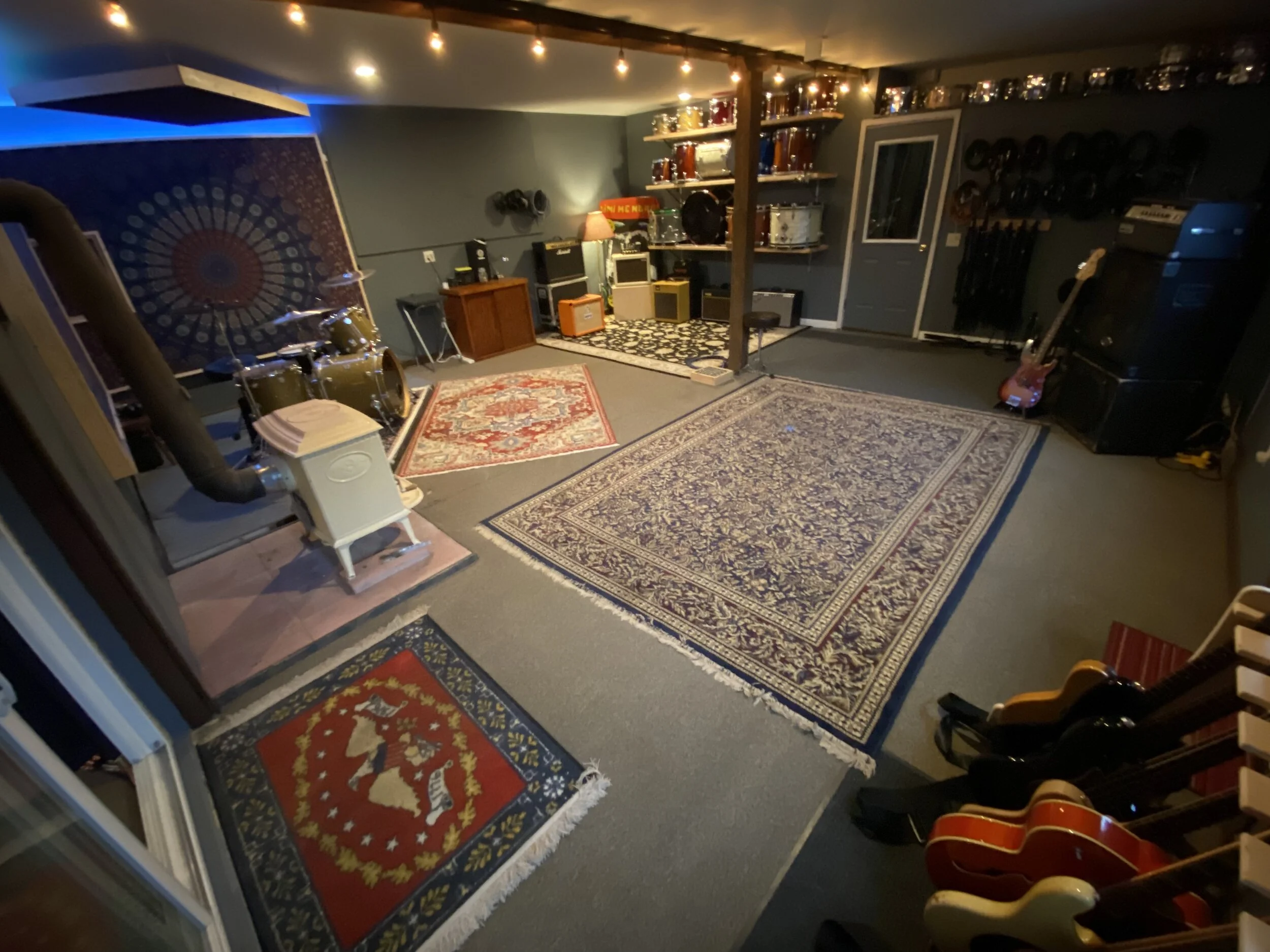 Live room 1.jpg