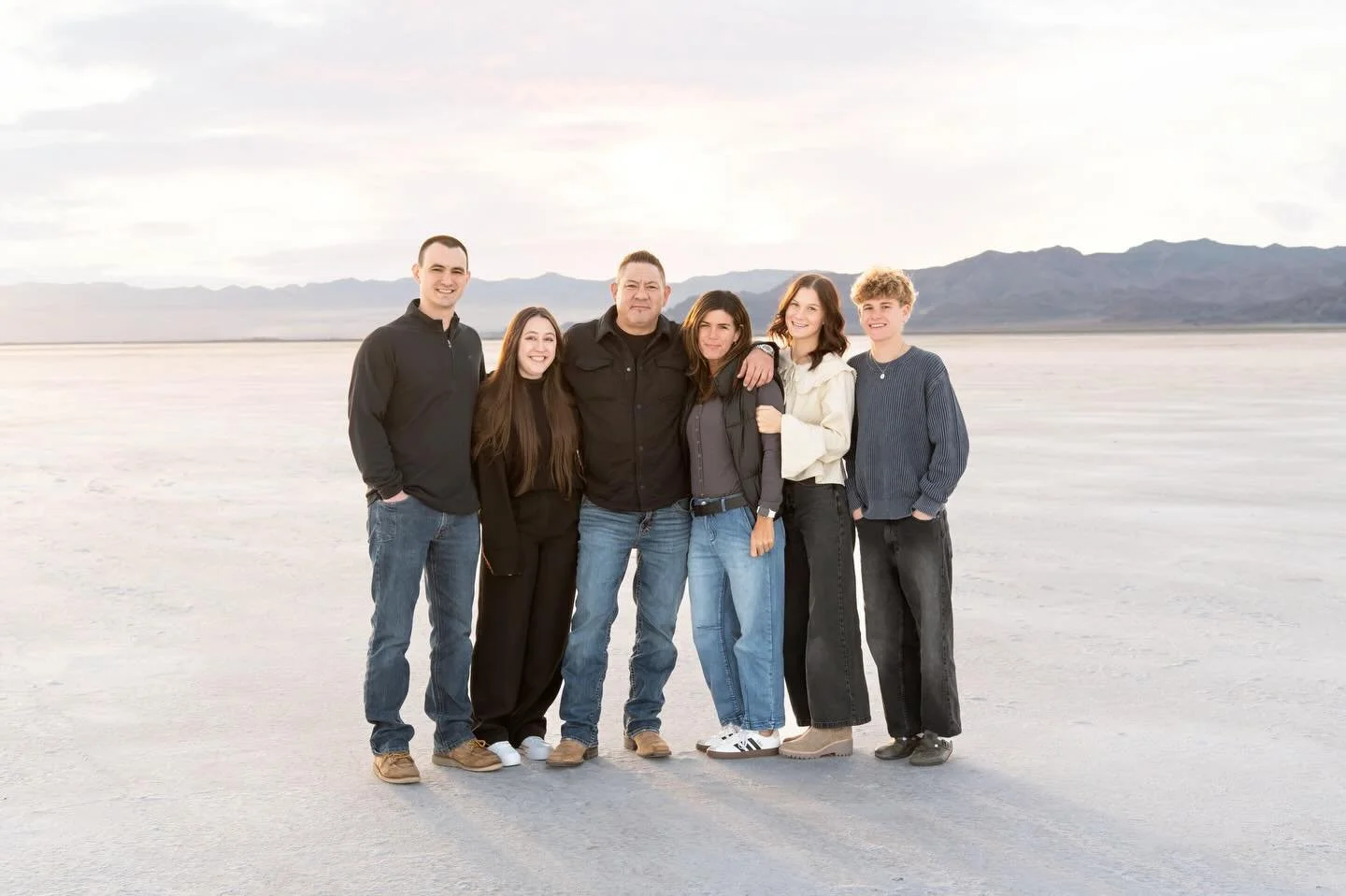 They made a quick trip from Utah for one simple reason, to finally have photos of their family together. Their first session ever and such a fun group to spend the evening with.

#BonnevilleSaltFlats #BonnevilleSaltFlatsPhotography #BonnevilleSaltFla