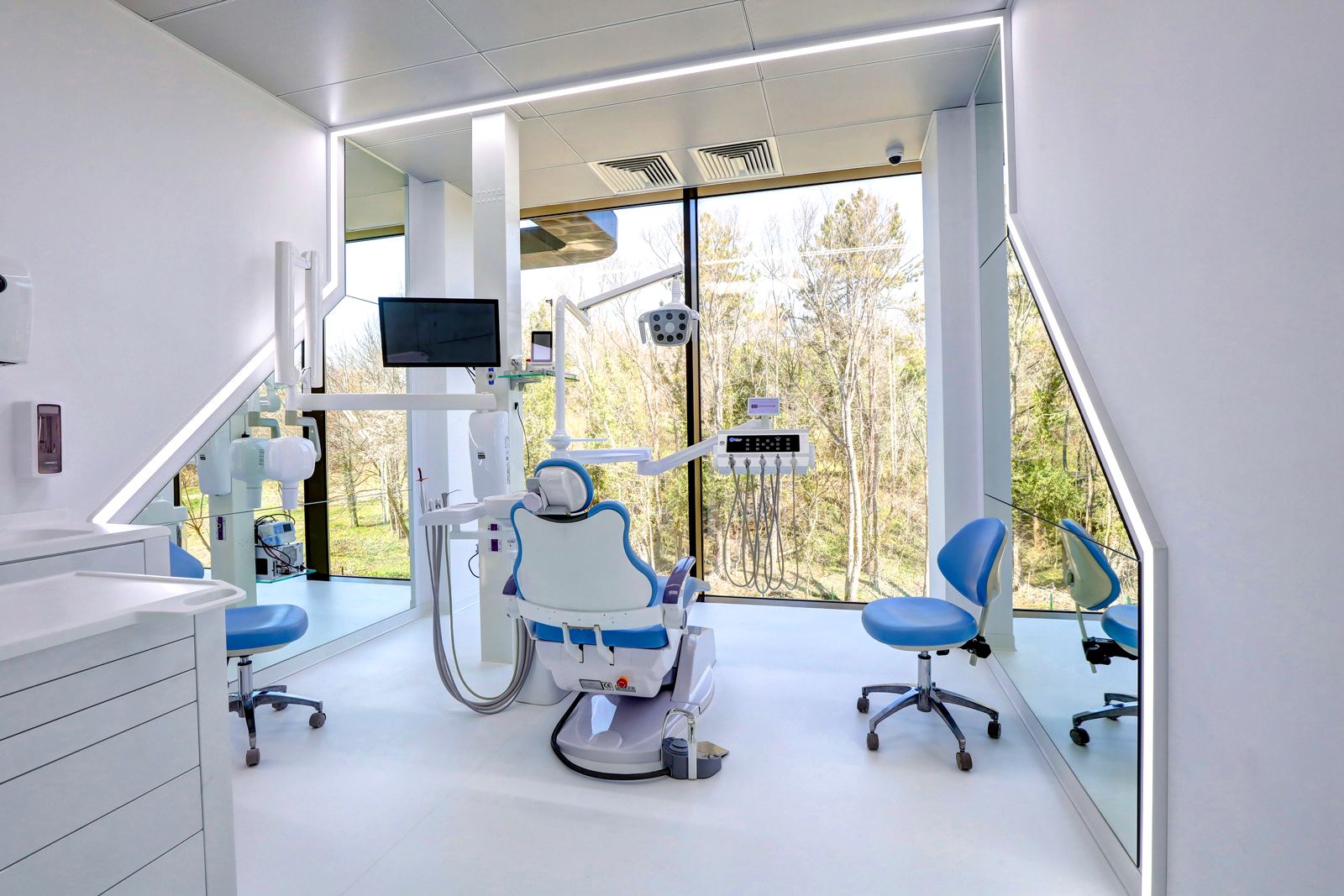 dental-office-room4.png