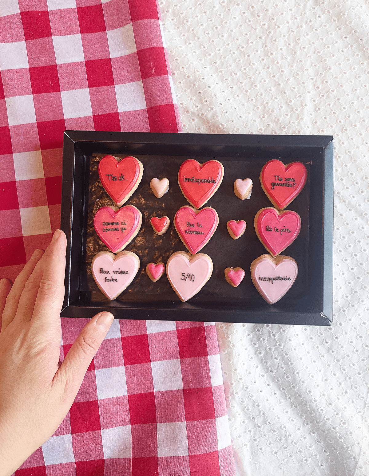 Coeurs messages biscuits décorés 2 - Modifié-min.png
