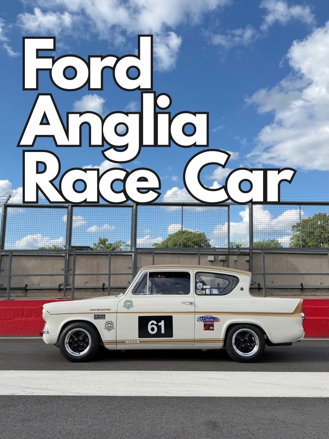 A quick evening trip to @doningtonpark to try out the new Tooveys-built engine in the Ford Anglia before racing there on Sunday the 21st of this month. 

It was tricky to get a clean lap on a track day, and it was a particularly frustrating evening d