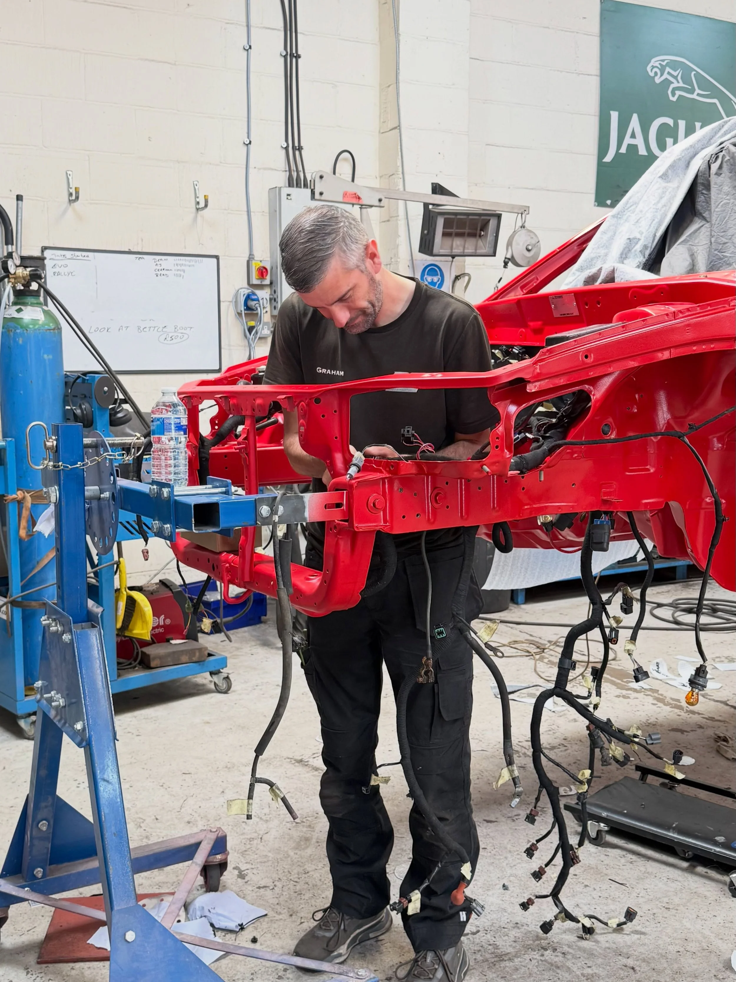 After receiving the shell for this Mitsubishi Evo6 Tommi M&auml;kinen Edition from @greghowell_ , we&rsquo;re already straight into the rebuild.

And today&rsquo;s job: the wiring loom. Or, as we prefer to call it, a giant bowl of automotive spaghett