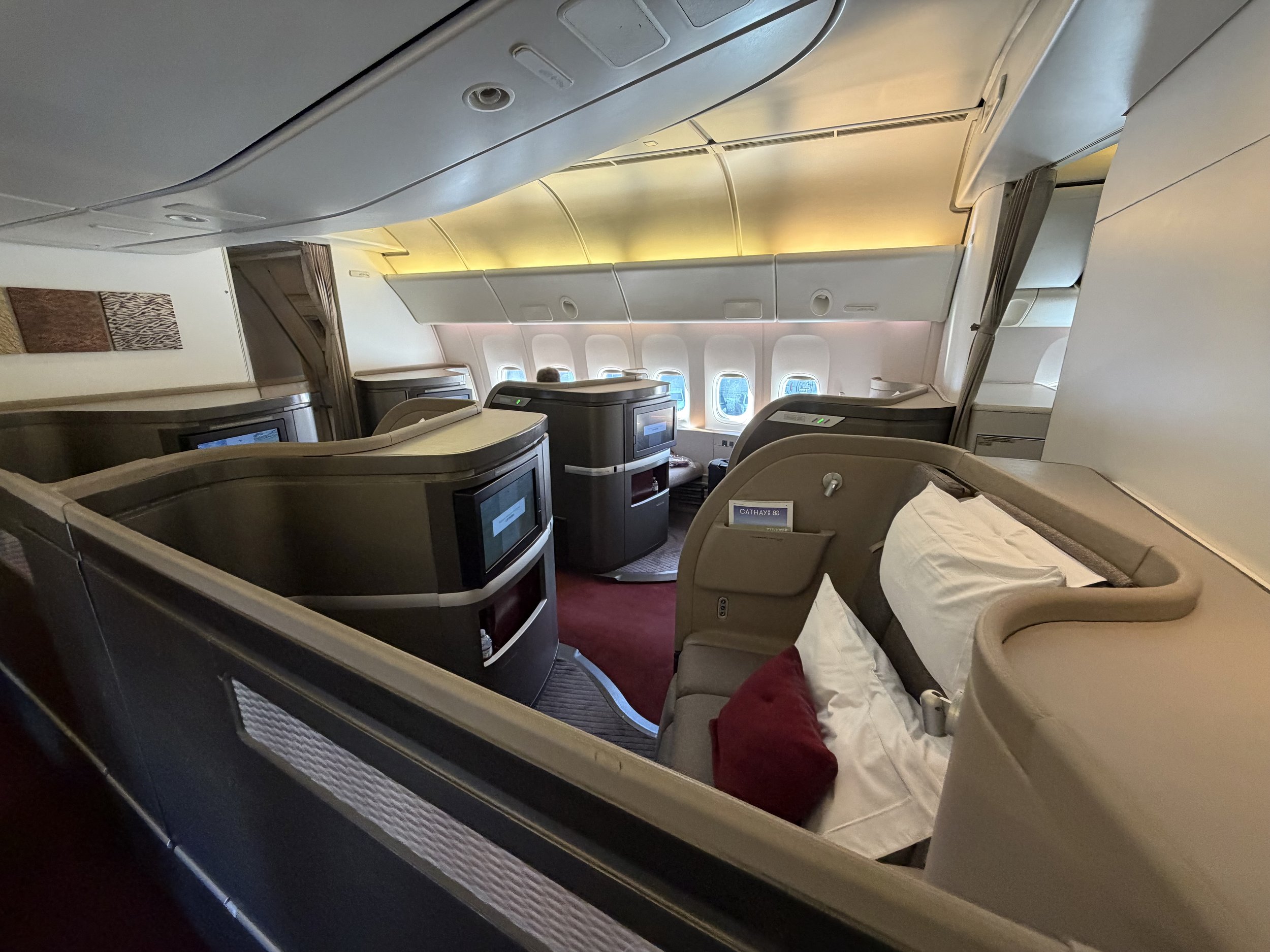 Review - Cathay Pacific First Class B777-300ER New York Kennedy to Hong Kong
