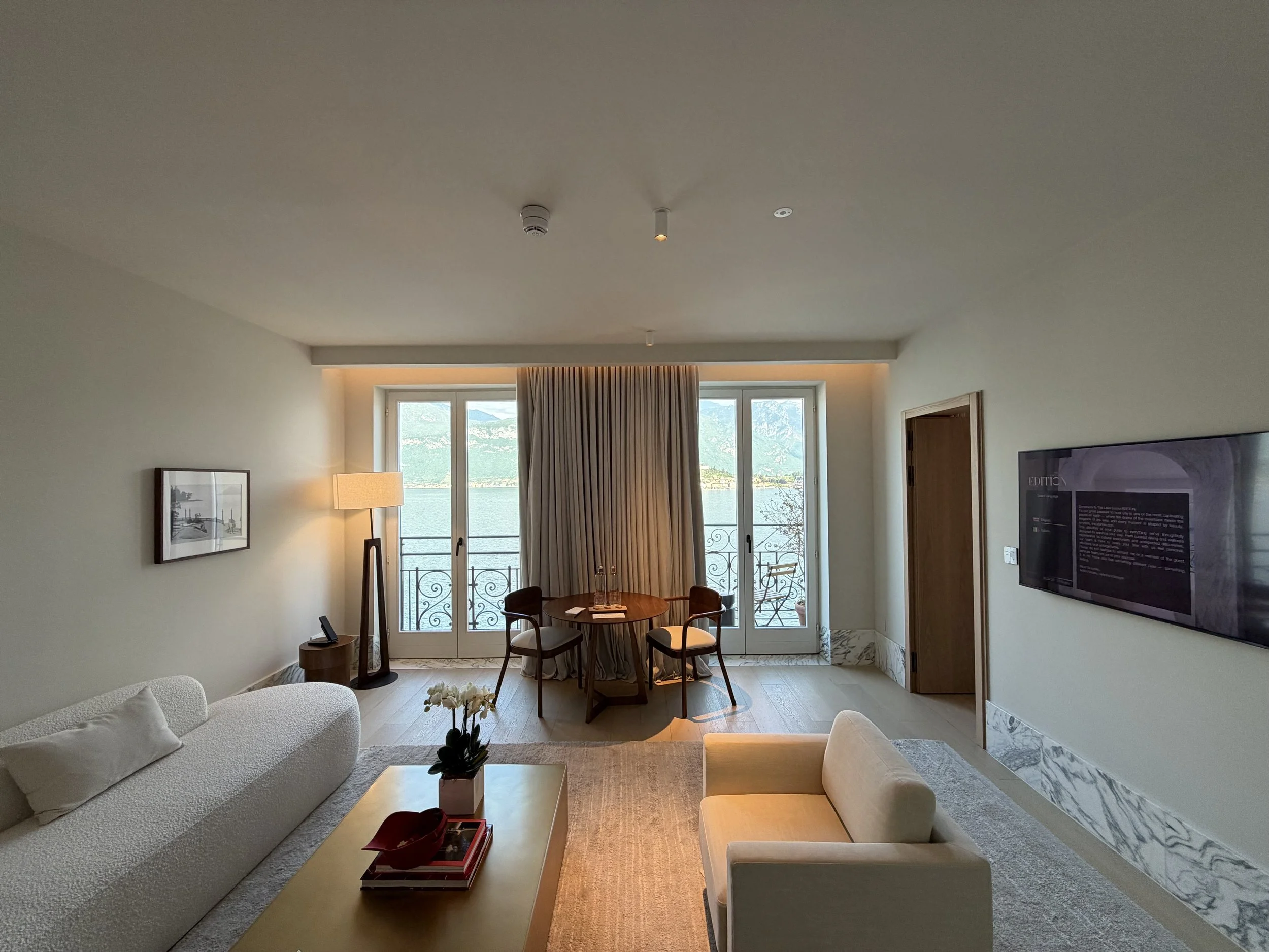 Review - The Lake Como Edition