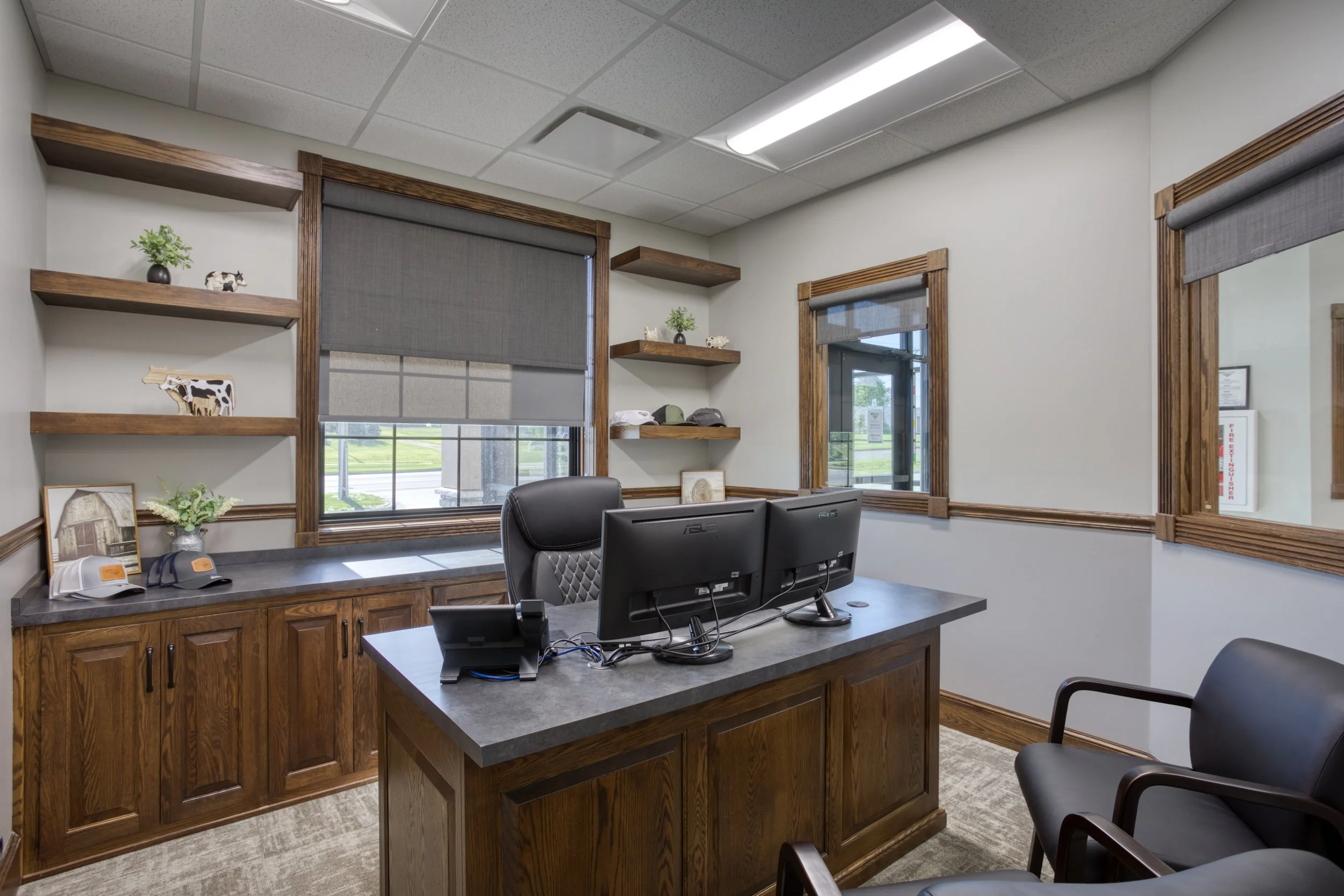 20260513-084118 BTC Bank Chillicothe MO Interior.jpg
