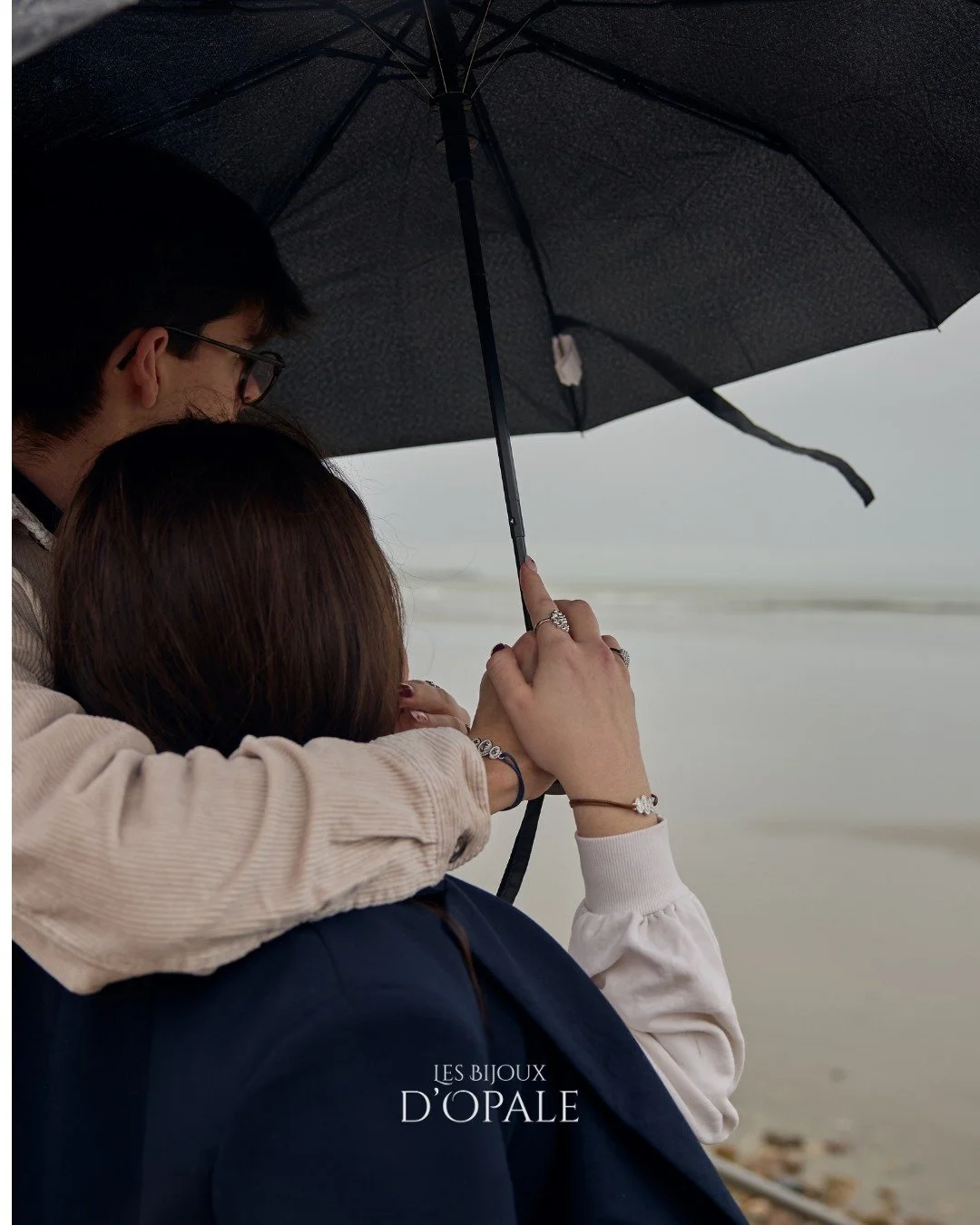 ✨ Faites briller vos &eacute;motions avec les bijoux d&rsquo;opale

💖 Pour la Saint-Valentin, laissez-vous s&eacute;duire par les bagues d&eacute;licates ou les bracelets cordon Capelet, chacun pens&eacute; pour raconter une histoire. Offrir un bijo