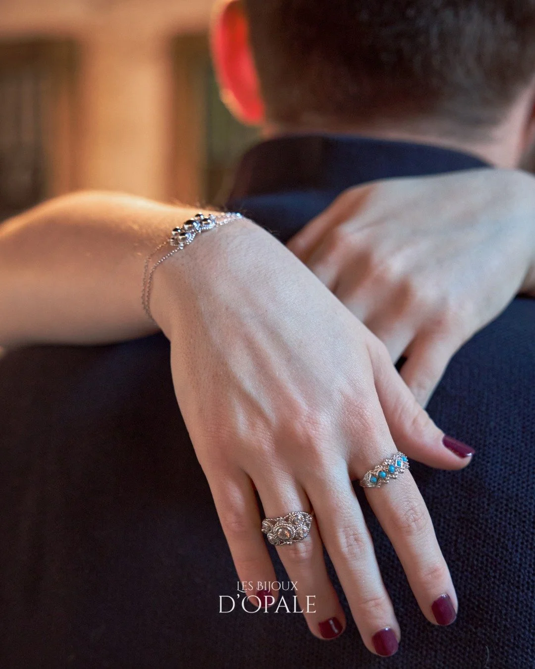 ✨ Deux bagues, une histoire li&eacute;e par le c&oelig;ur 💞

💍 La Bague N&oelig;ud d&rsquo;Amour Pr&eacute;cieuse symbolise l&rsquo;union &eacute;ternelle : un n&oelig;ud d&eacute;licat qui repr&eacute;sente deux &acirc;mes li&eacute;es pour toujou