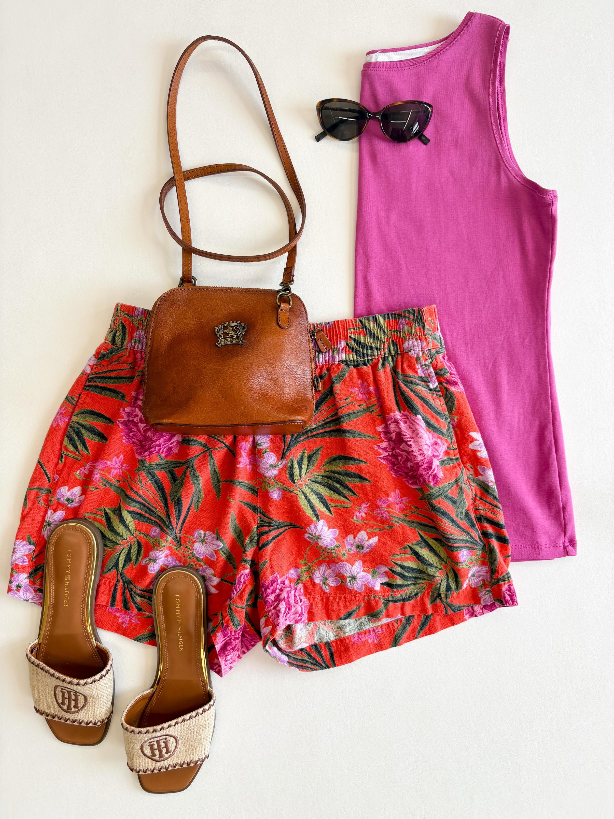 Summer style for less -  no need to shop anywhere else 💕☀️ #consignmentboutique 
Open 11-6pm today! 
&bull;&bull;&bull;&bull;&bull;&bull;&bull;&bull;&bull;&bull;&bull;&bull;&bull;&bull;&bull;
DM/COMMENT for details