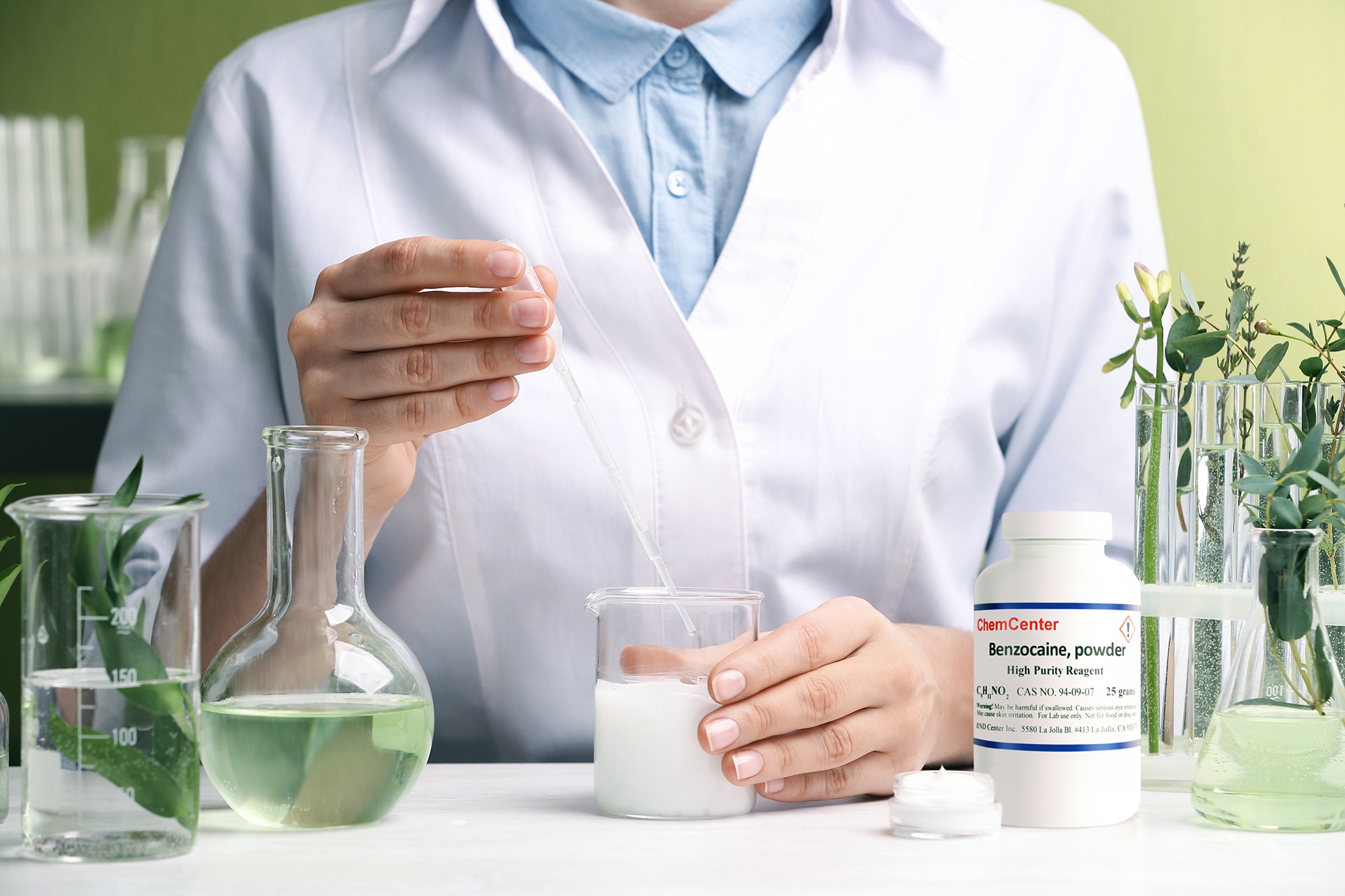 Benzocaine 25 Lab Scene.jpeg