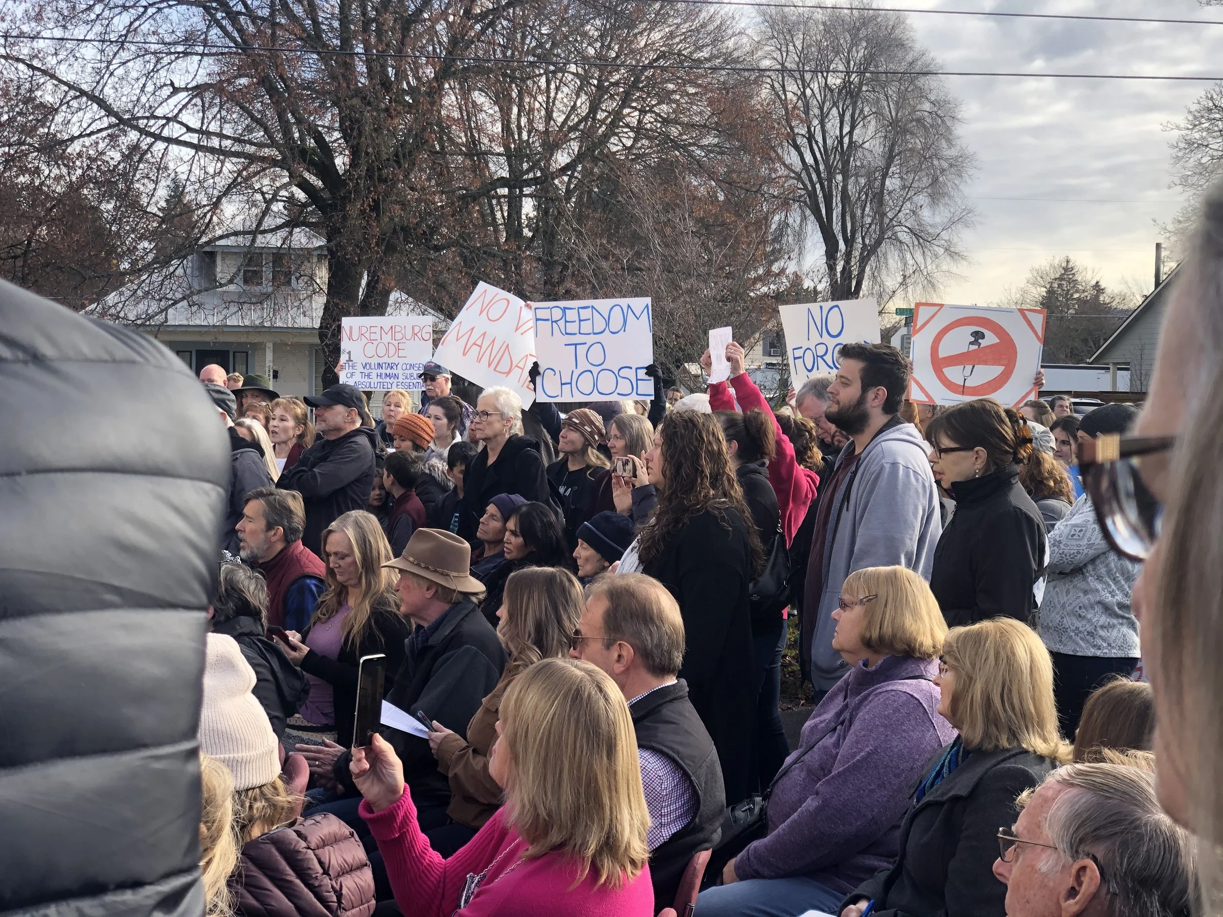 District Representatives Join Coeur d’Alene Protest Against COVID Mandates — Promise to Fight for Medical Freedom