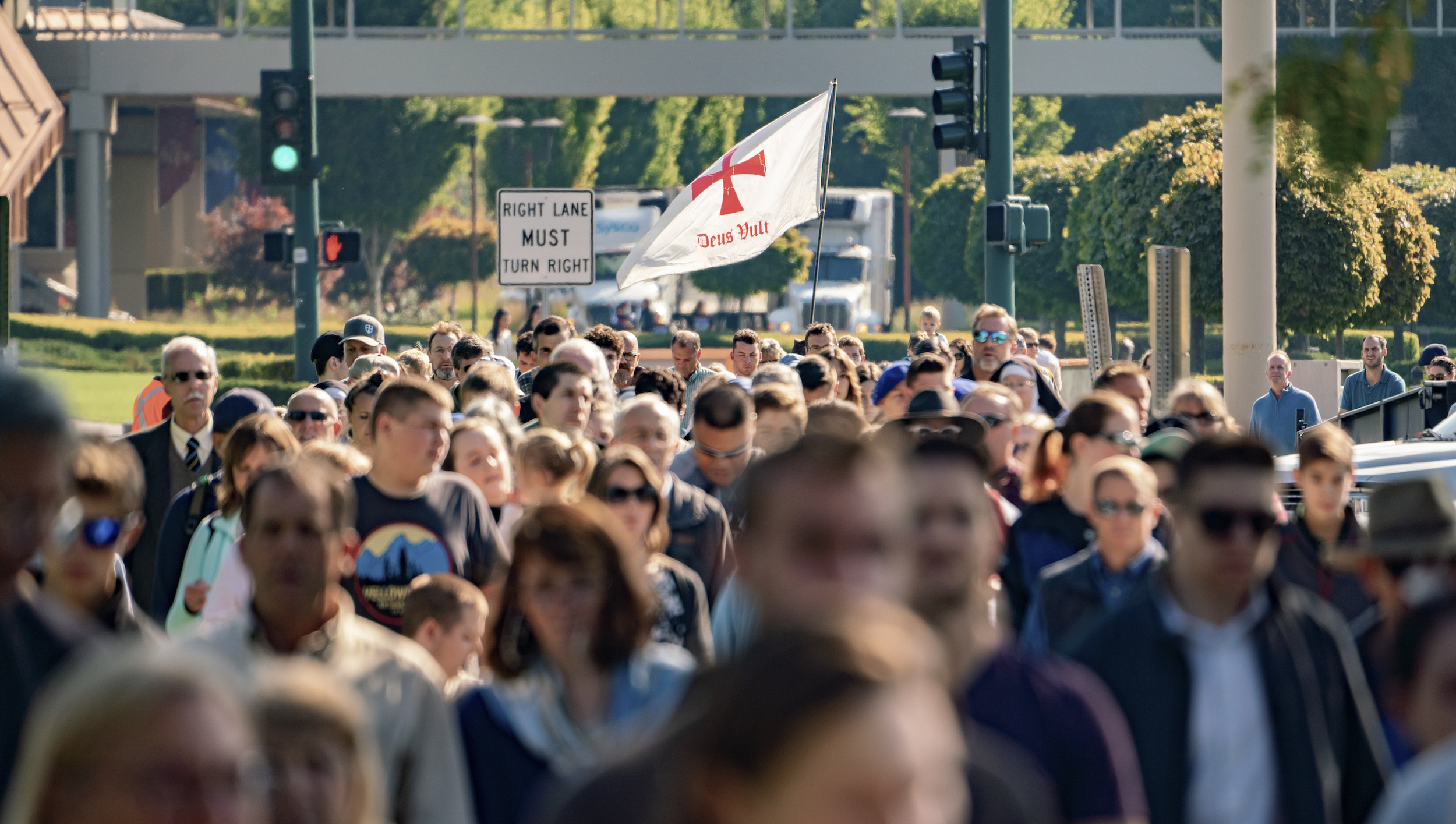 Catholic Church Hold MASSIVE Procession Through Coeur d’Alene With Over 700 in Attendance — Catholics Declare Idaho “Sanctuary State for Life”