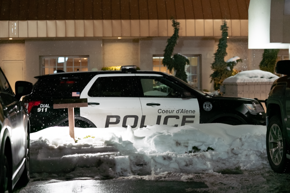 DOUBLE STANDARD: Heavy Police Presence at Poorly Attended Kootenai Health Town Hall — Threats to Throw Citizens Out for Cheering/Clapping