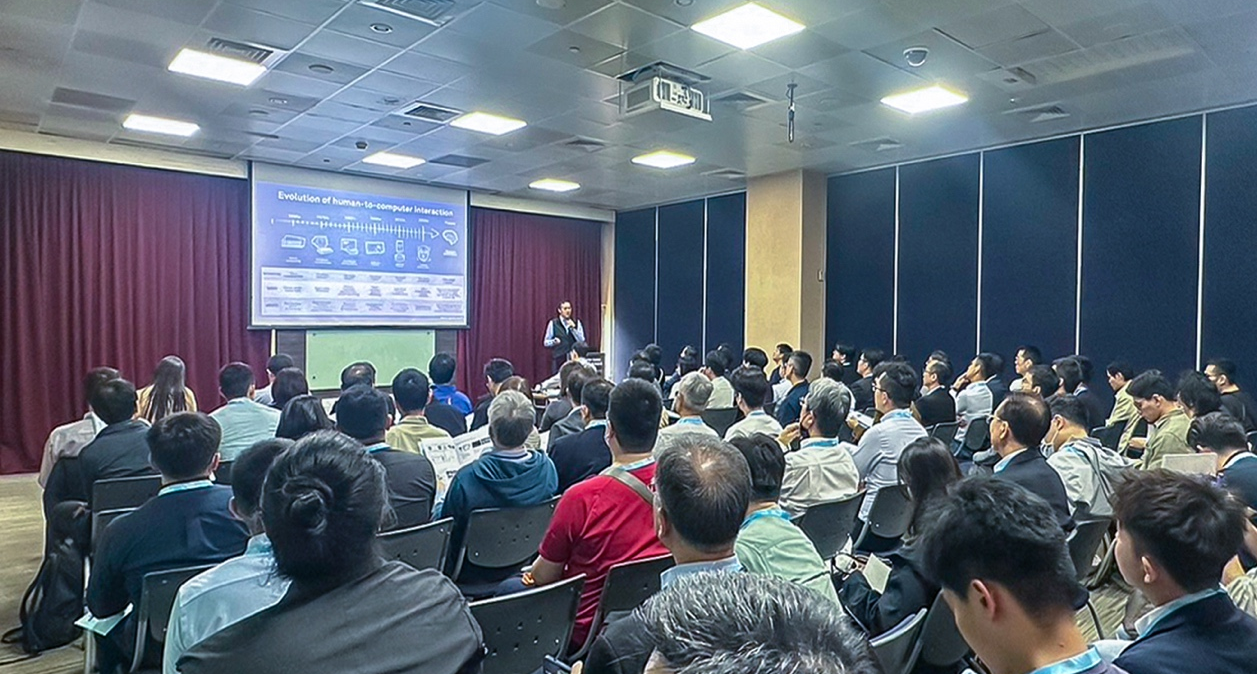 Saphlux CEO Chen Chen Invited to Speak at Core Technology Forum During Touch Taiwan 2026, Showcasing Advances in Monolithic Full-Color µLED Technology