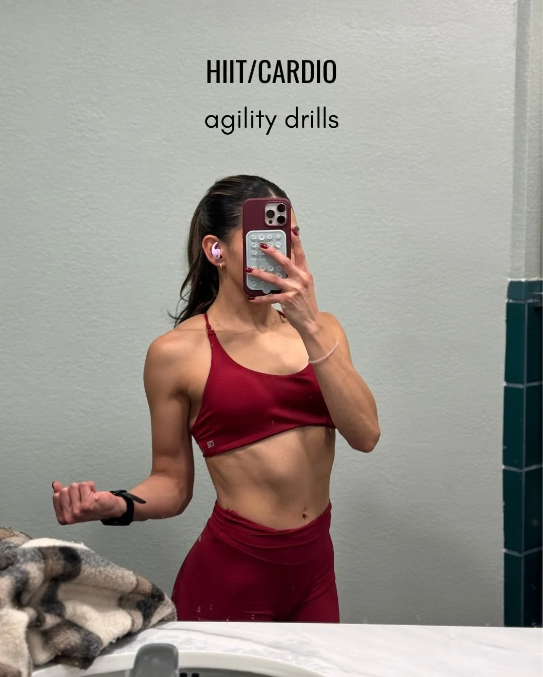CARDIO/HIIT workout! swipe, save and crush it! 🙌🏽👏🫡🔥 please excuse my tired faces, I usually record my last sets idk why 😂👏

I haven&rsquo;t been running outside as much because it&rsquo;s been colder but that doesn&rsquo;t mean I&rsquo;m lett