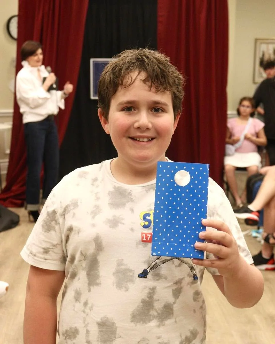 Lastly, congratulations to our bagel prize winners! 🥯🎉😍

They each received a gift card generously provided by What A Bagel and St. Urbain Bagels! ✨

Thank you for being part of our fashion show, and we hope you enjoy your delicious prizes! 🥯💖🎊