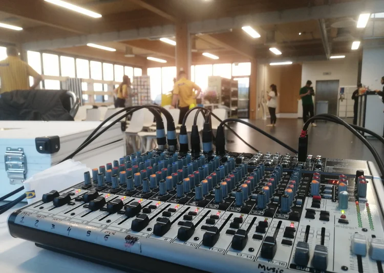 Bespoke Corporate Event Lighting and Audio