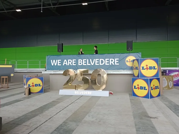 Lidl Belvedere Speakers and microphones hire