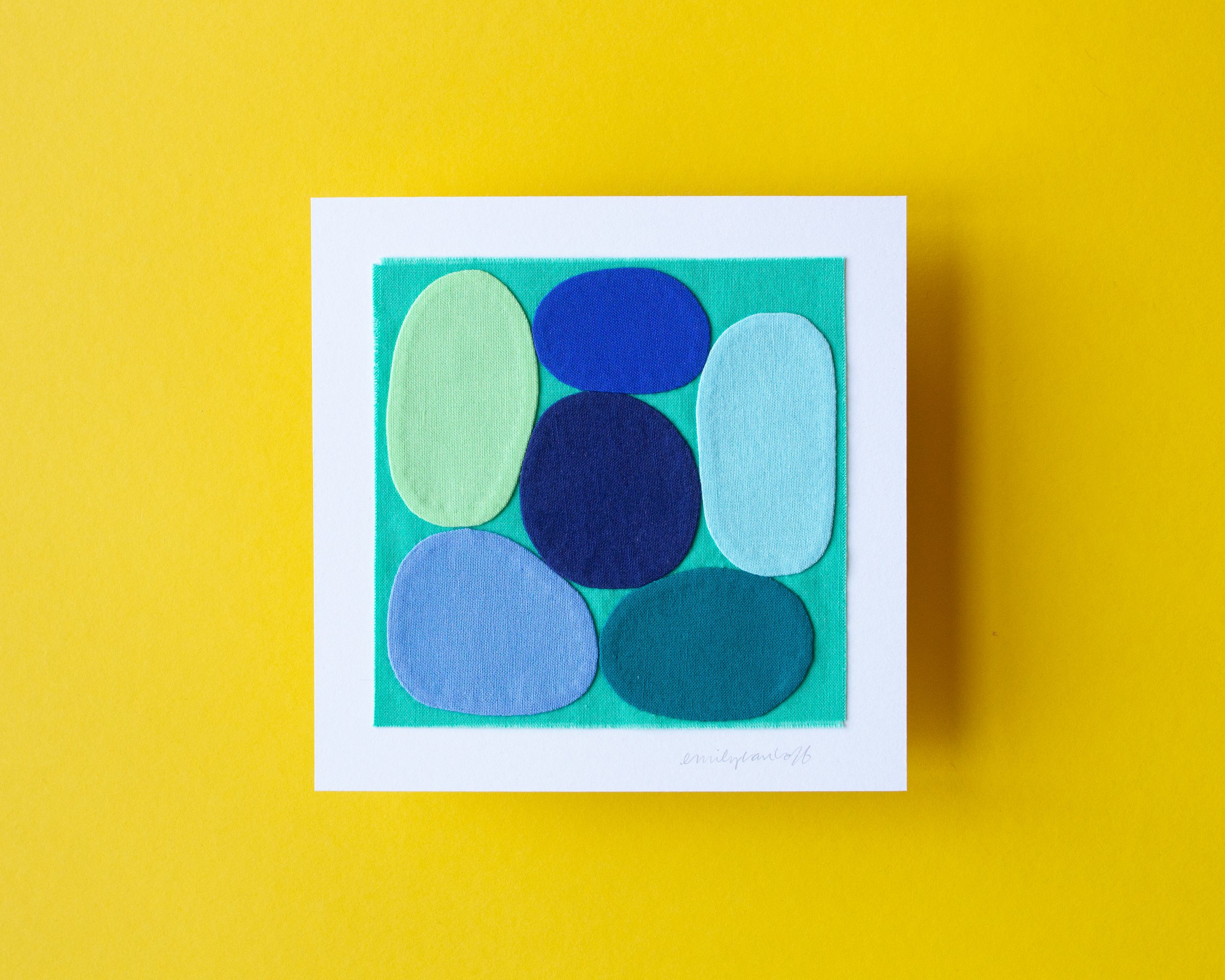 25.10.28 minis square-5.jpg