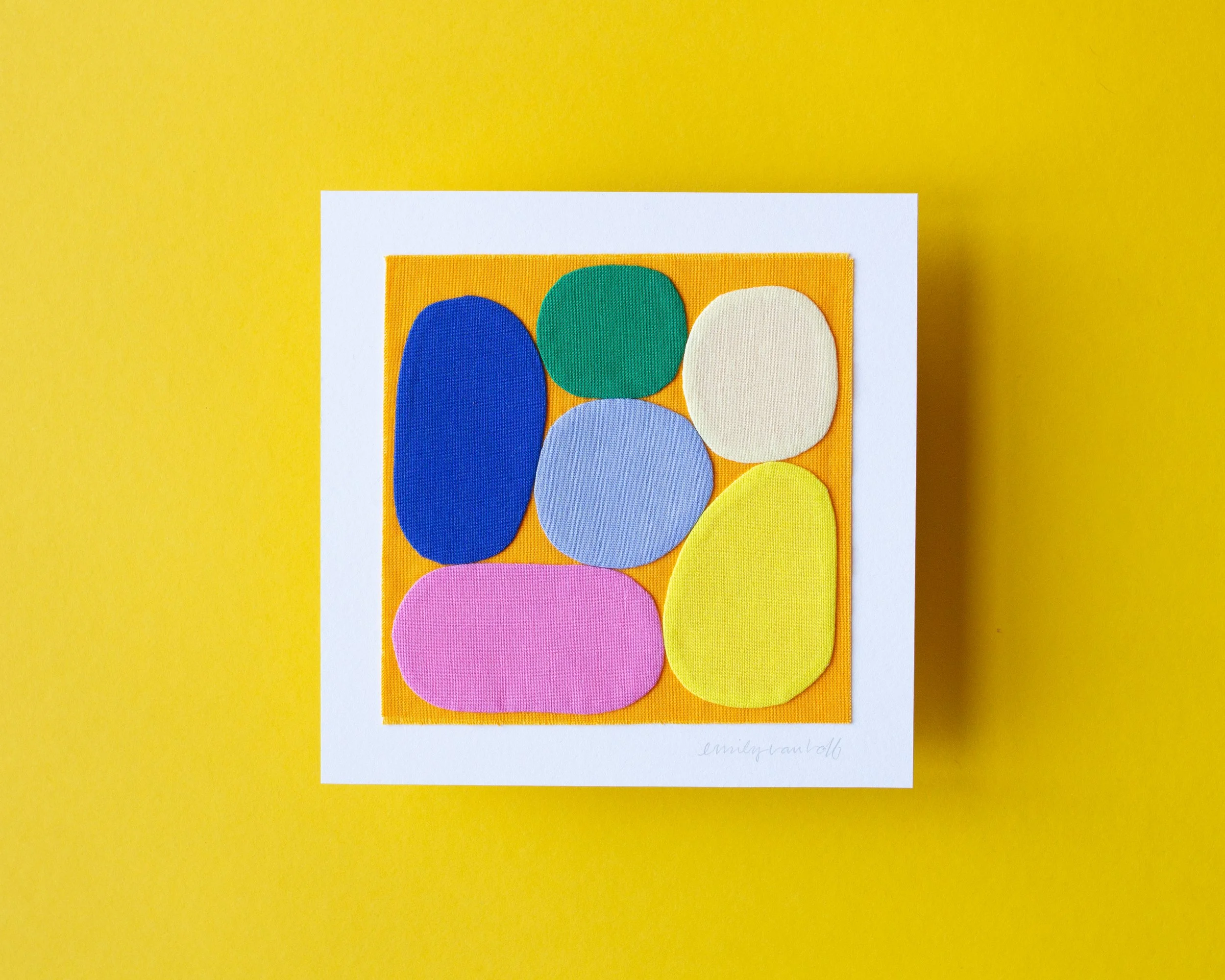 25.10.28 minis square-3.jpg